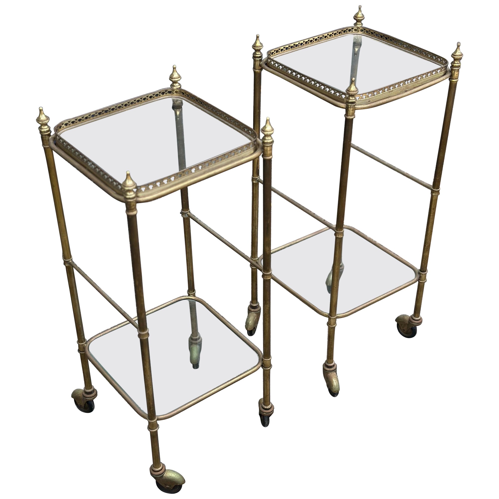 Paire de  Canapé d'appoint de la Maison Baguès