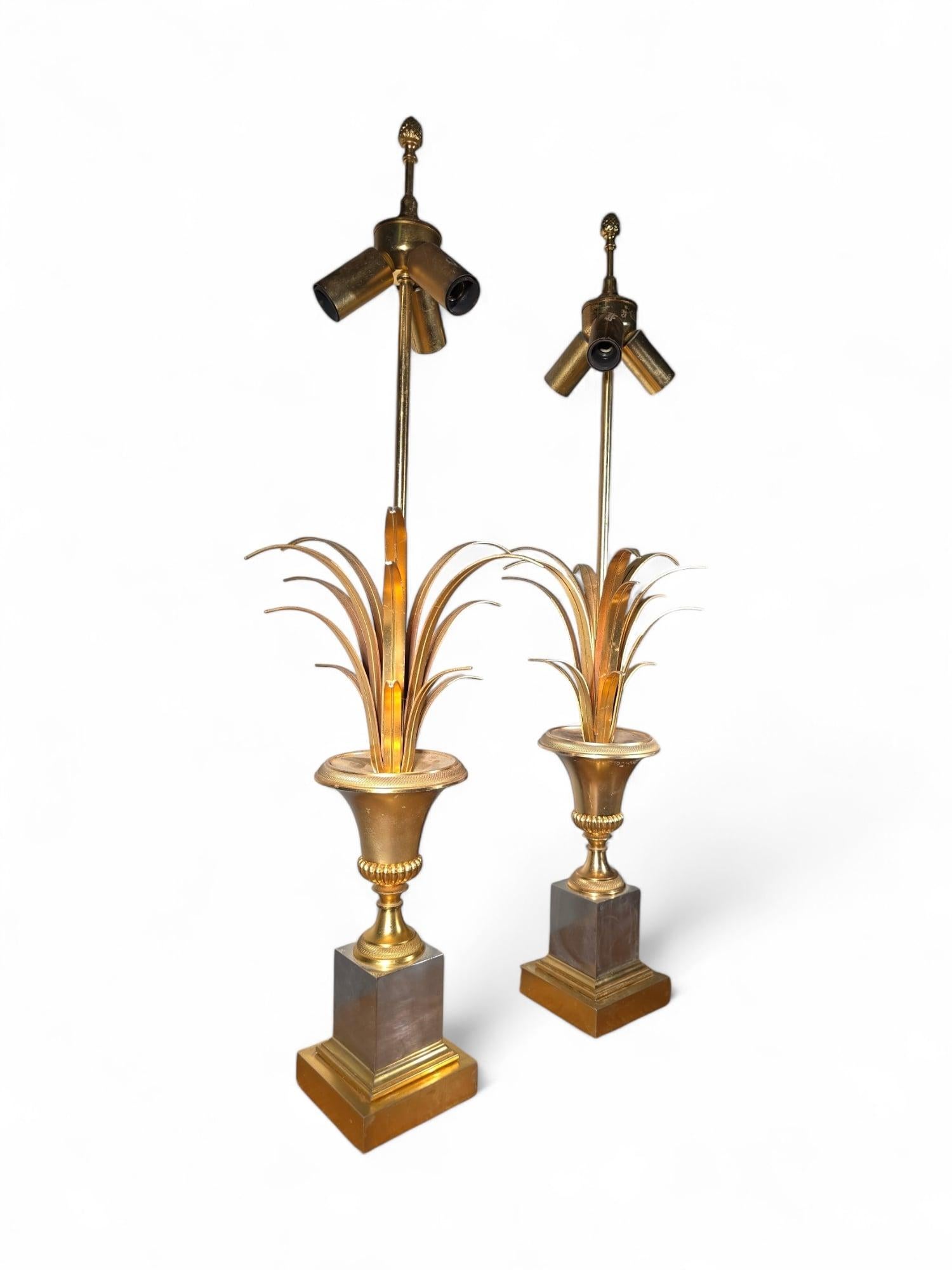 Pair of French Maison Jansen Pineapple Lamps For Sale 6