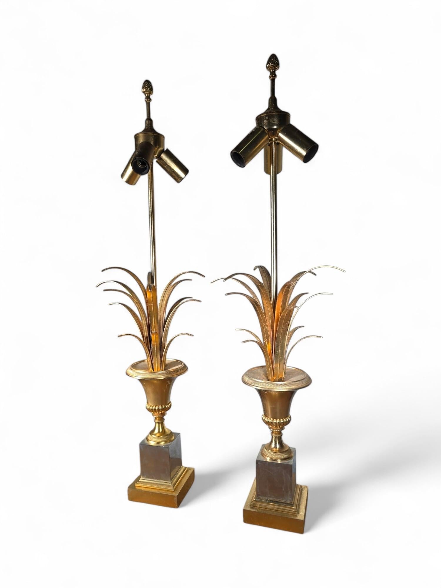 Pair of French Maison Jansen Pineapple Lamps For Sale 7