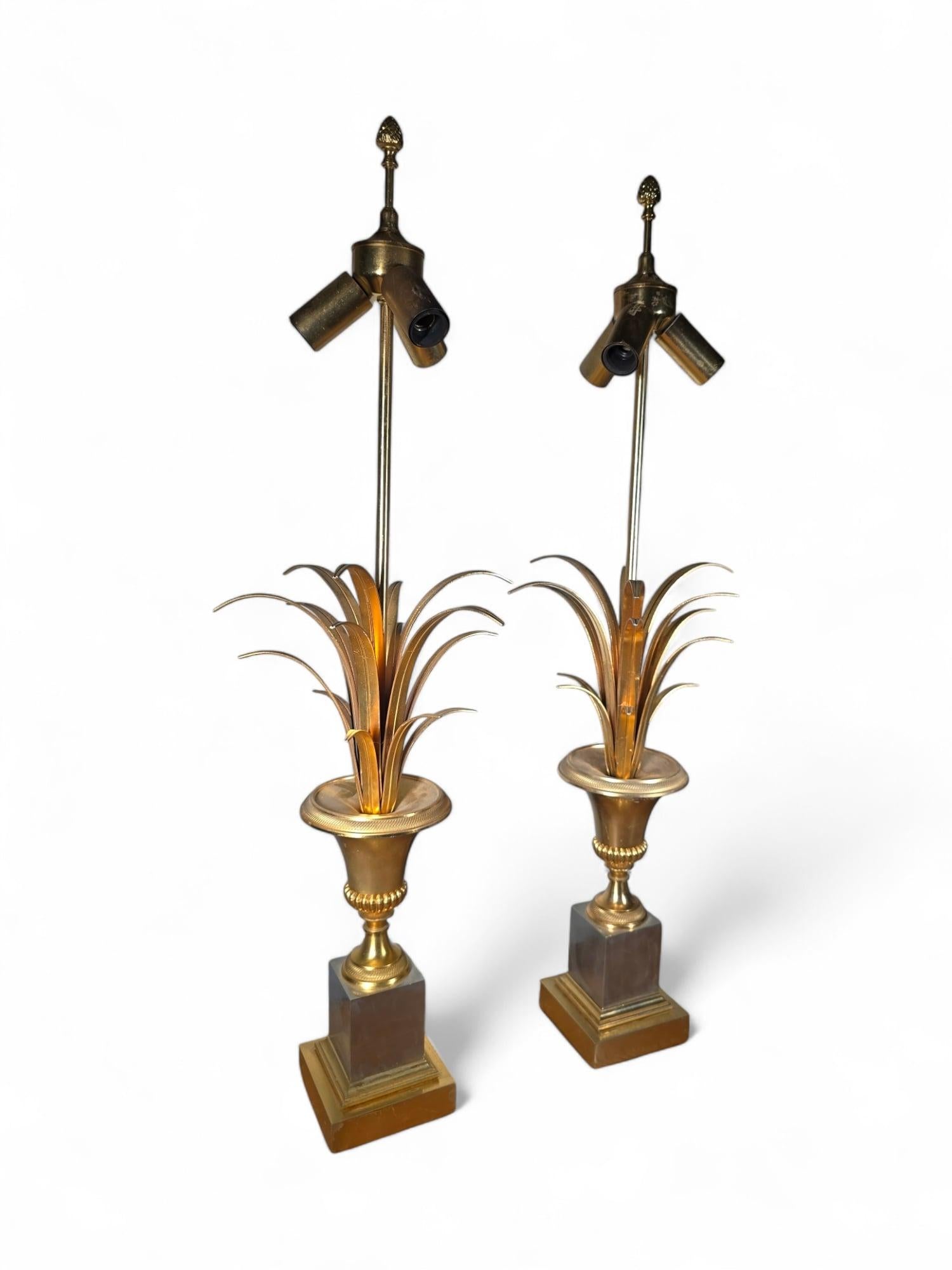 Pair of French Maison Jansen Pineapple Lamps For Sale 8
