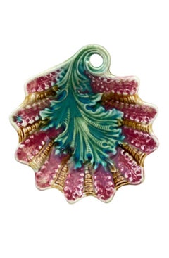 Pair of French Majolica Dish Leaf Onnaing, circa 1890