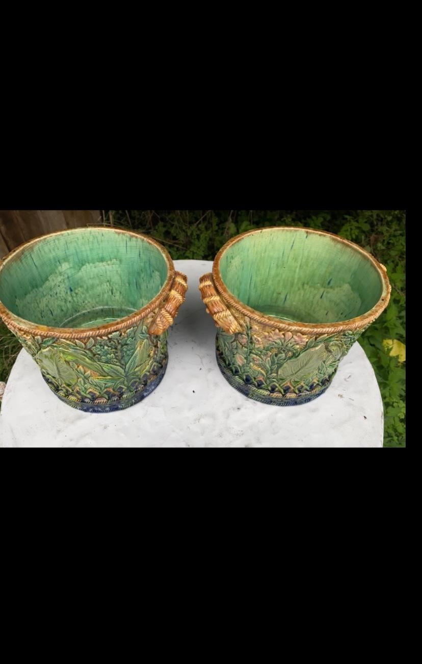 Pair of French Majolica Leaves Caches Pots Circa 1880 In Good Condition In Austin, TX