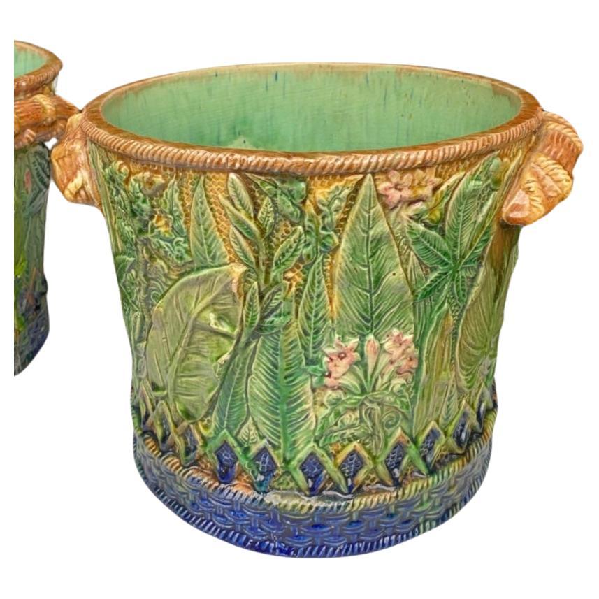Late 19th Century Pair of French Majolica Leaves Caches Pots Circa 1880