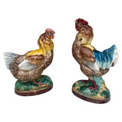 Pareja de gallo y gallina de mayólica francesa Circa 1890
