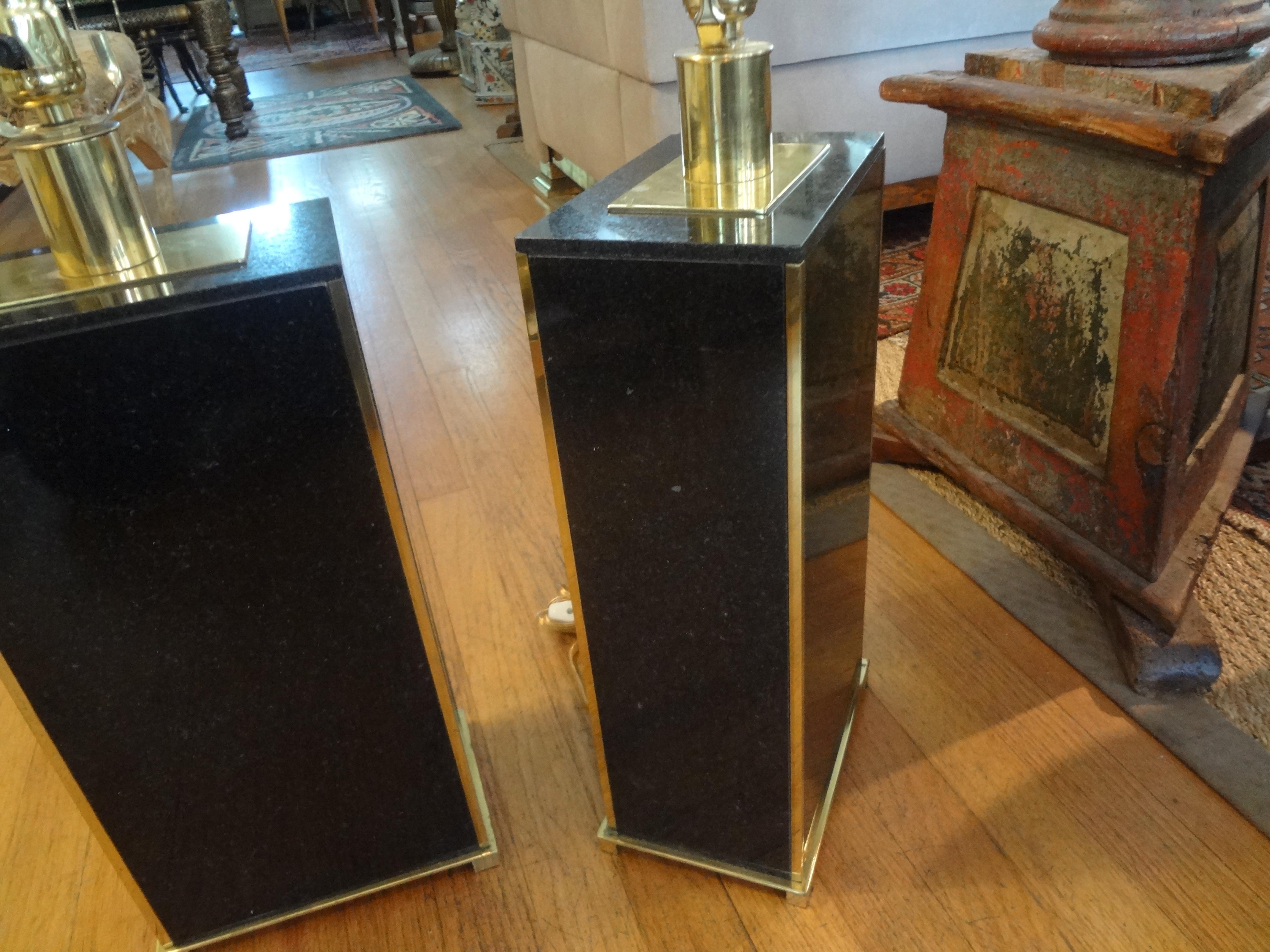 Pair of French Marble and Brass Lamps Attributed to Maison Charles In Good Condition For Sale In Houston, TX
