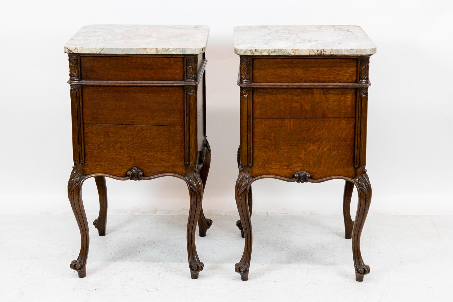 Pair of French Marble-Top Commodes 7