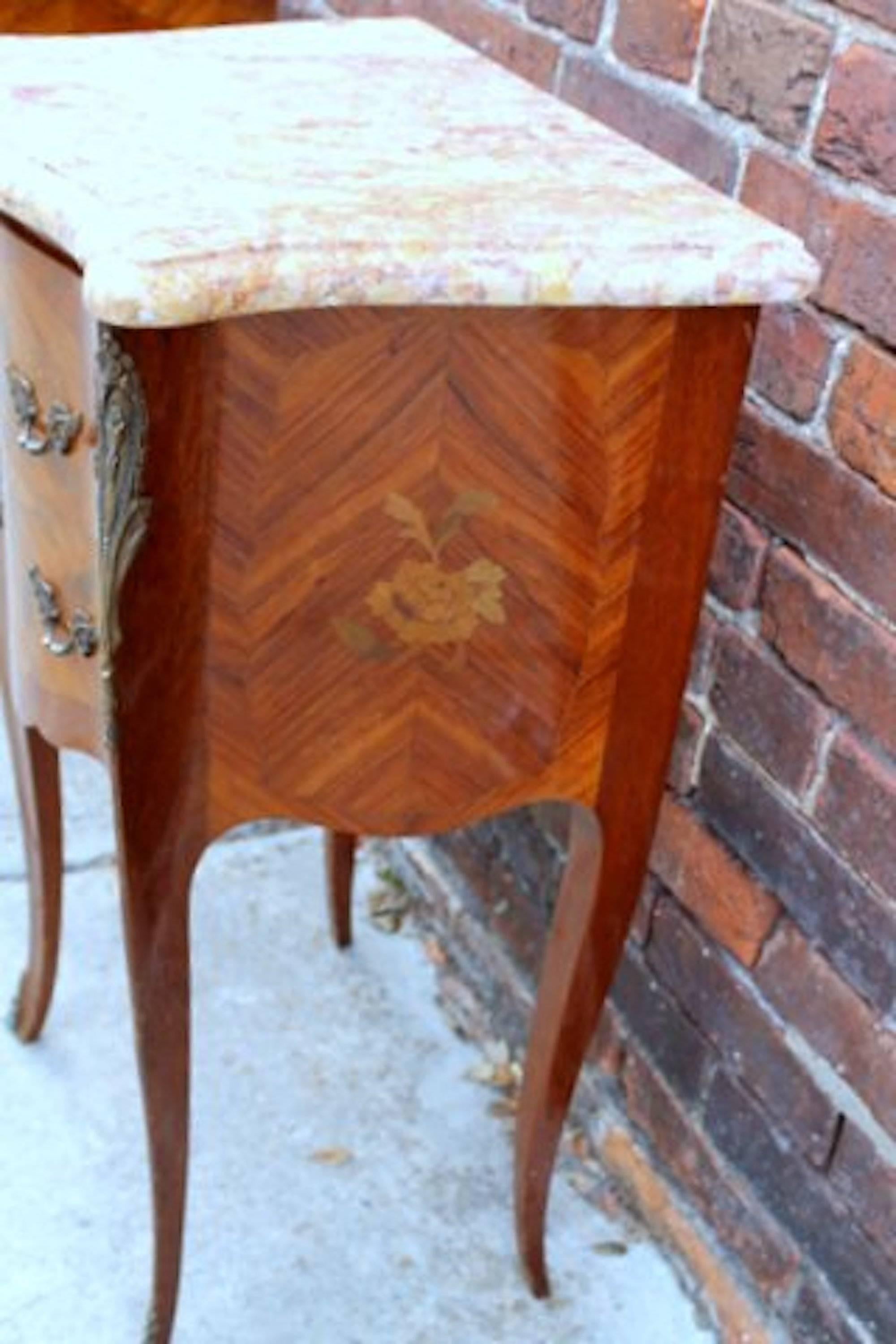 Ormolu Pair of French Marquetry Inlaid Kingwood Marble Top Chairside Tables