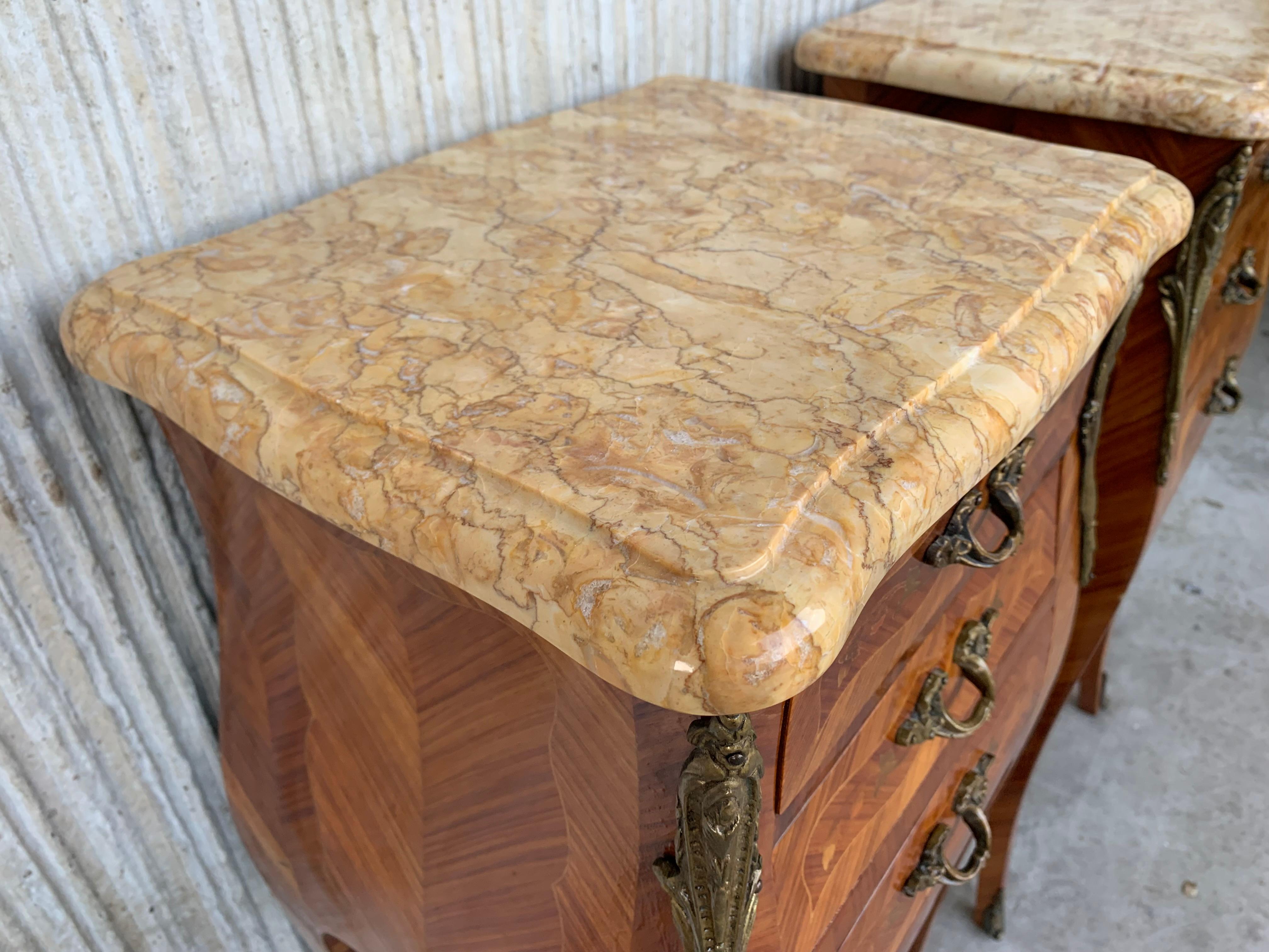 Pair of French Marquetry Nightstands with Three Drawers and Bronze Hardware In Good Condition In Miami, FL