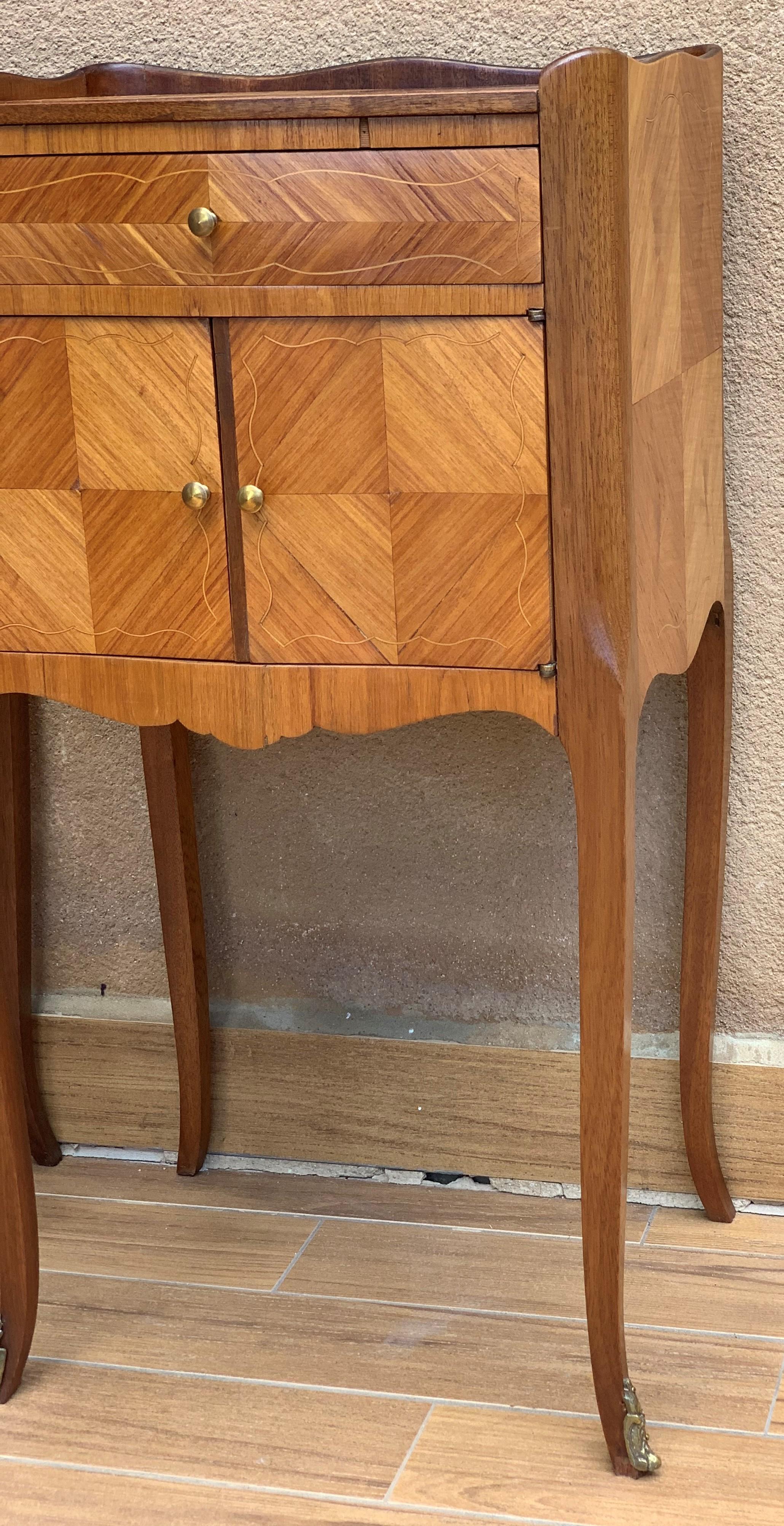 Pair of French Marquetry Walnut Bedside Matching Tables with Drawers and Door 6