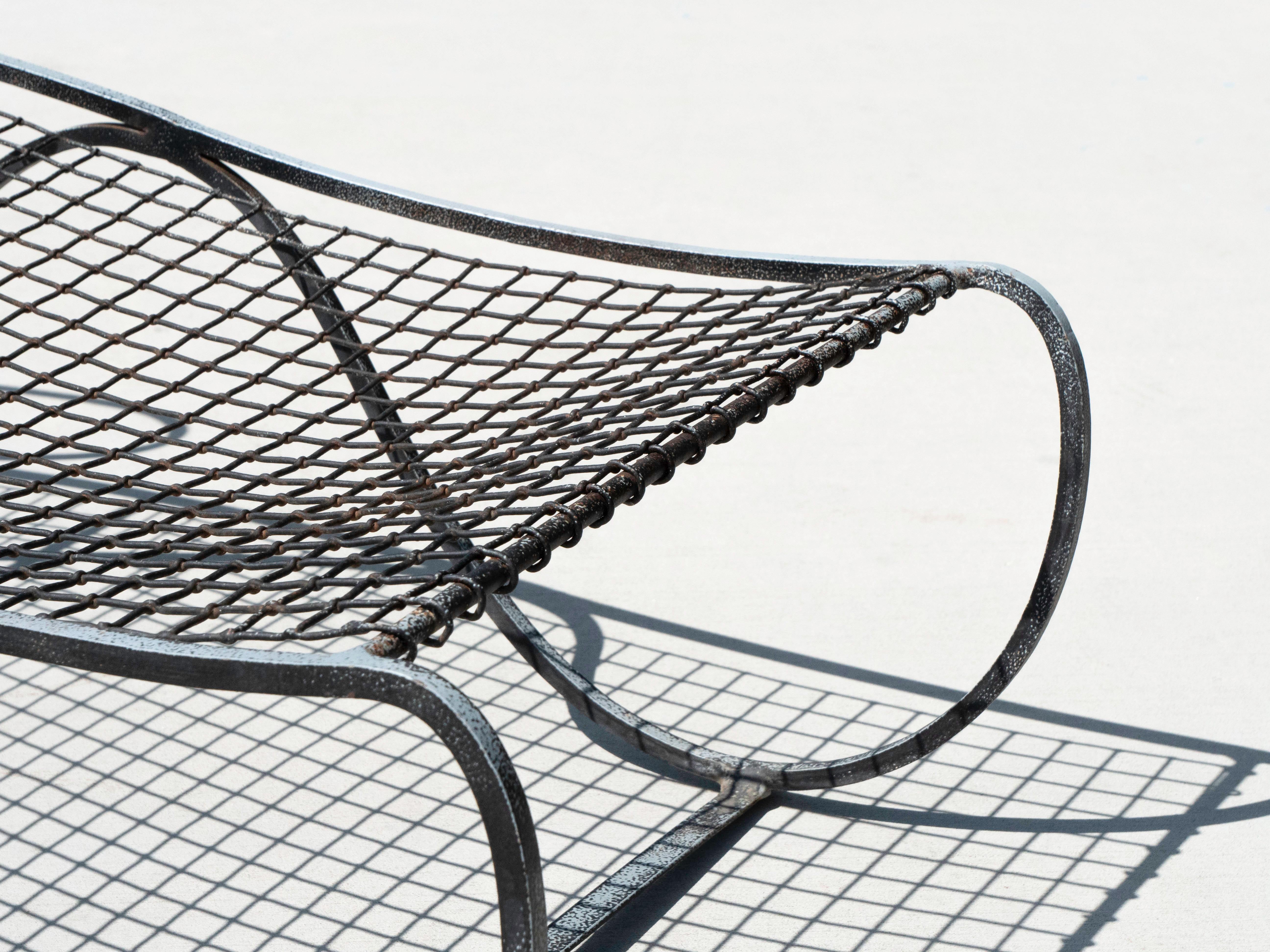 Pair of French, Mesh Iron Lounge Chaises in the Manner of Jean Royère, 1940s For Sale 6