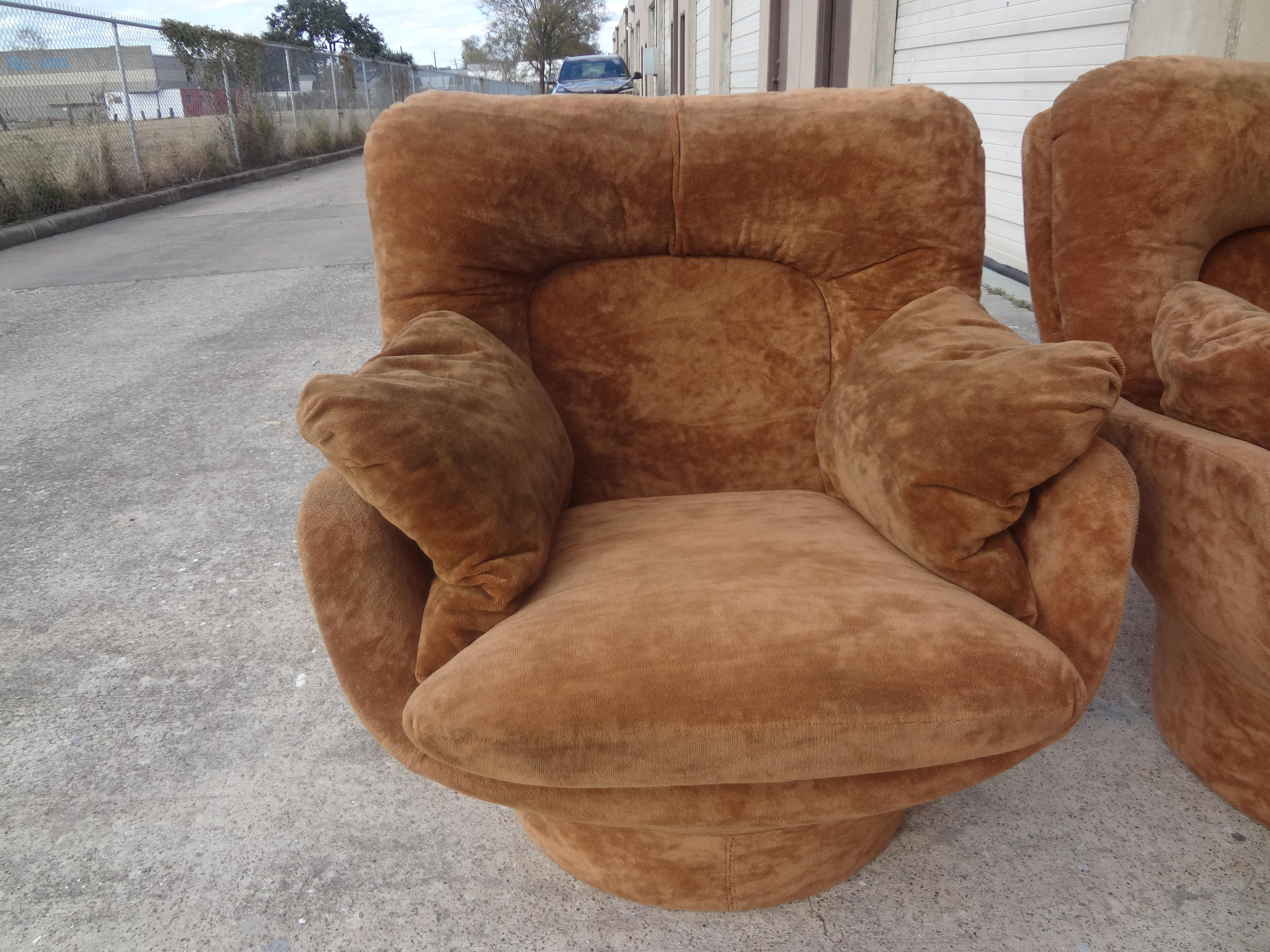 Pair of French Michel Cadestin for Airborne Karate Lounge Chairs In Good Condition In Houston, TX
