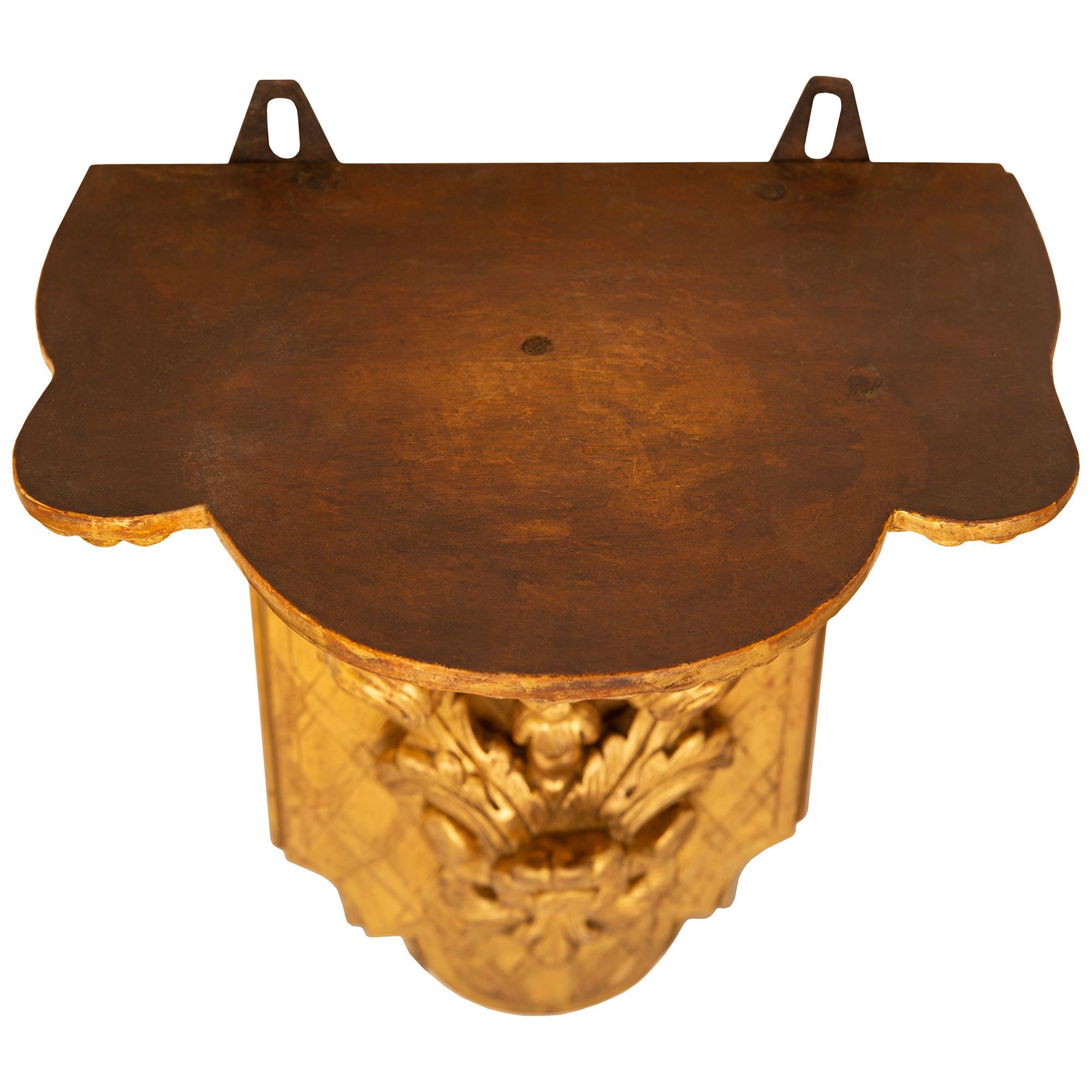 pair of French mid 18th century Regence Period Giltwood wall brackets For Sale 4