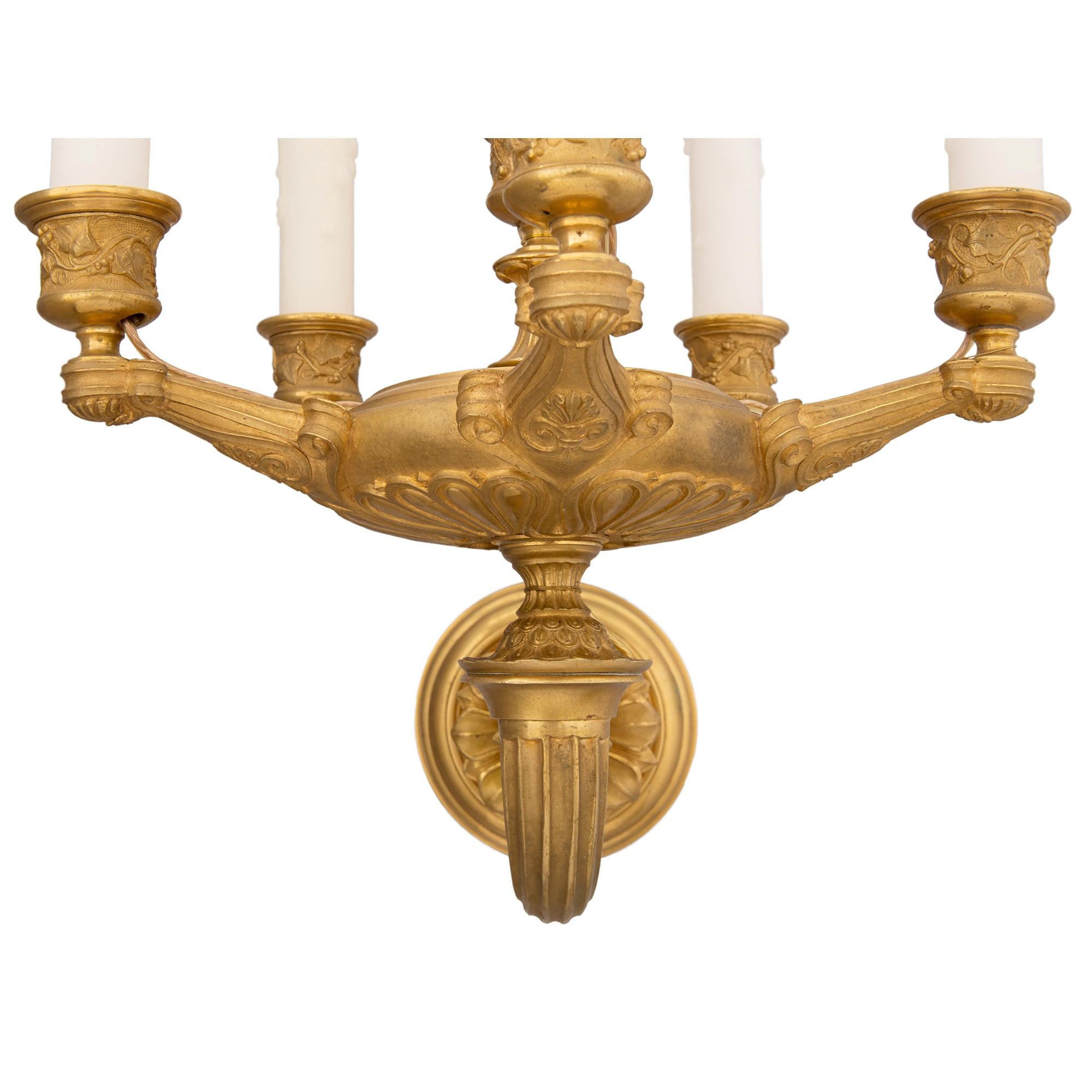 Coppia di lampade a sei bracci in stile Impero della metà del XIX secolo In condizioni buone in vendita a West Palm Beach, FL