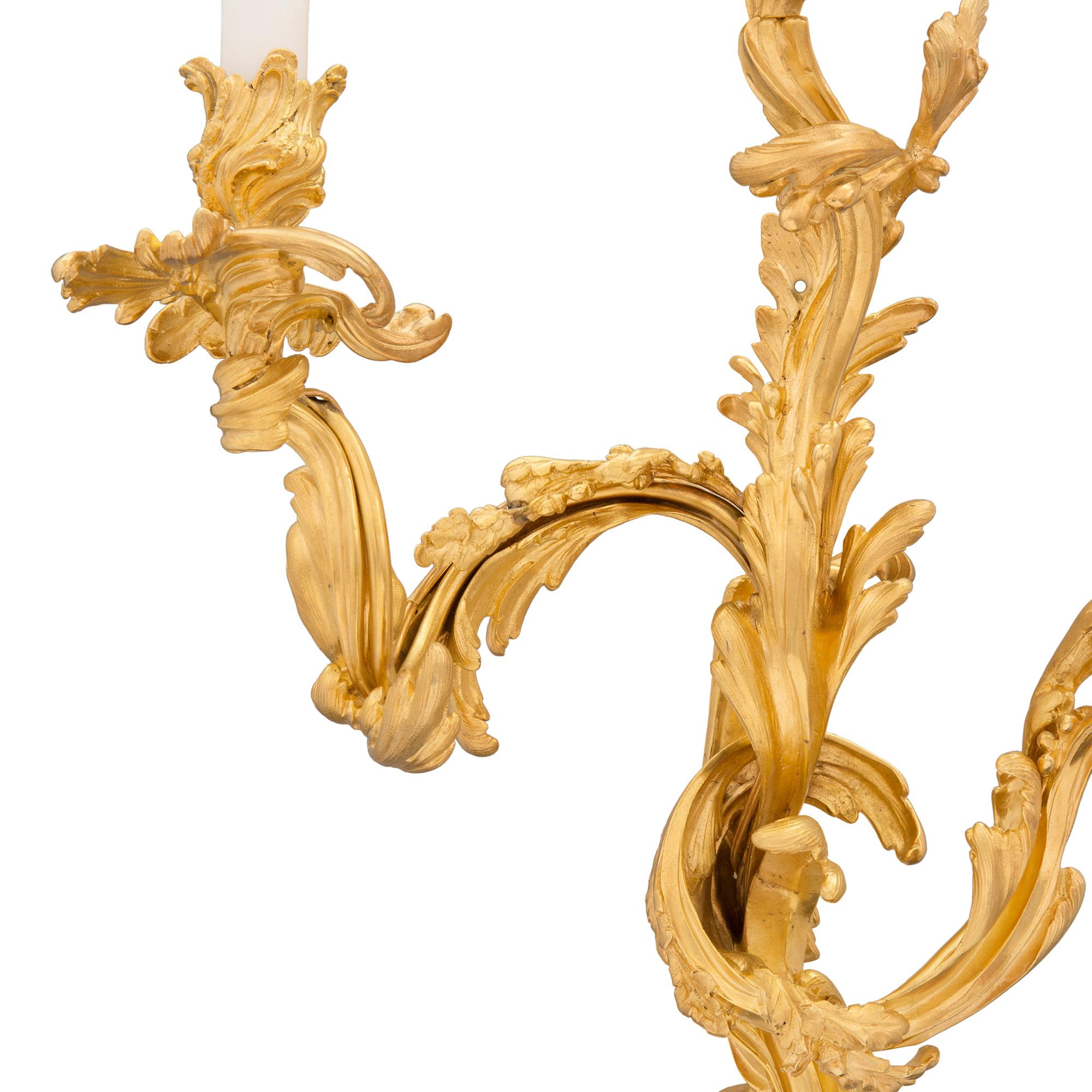 Pair of French Mid 19th Century Louis XV St. Ormolu Sconces For Sale 3