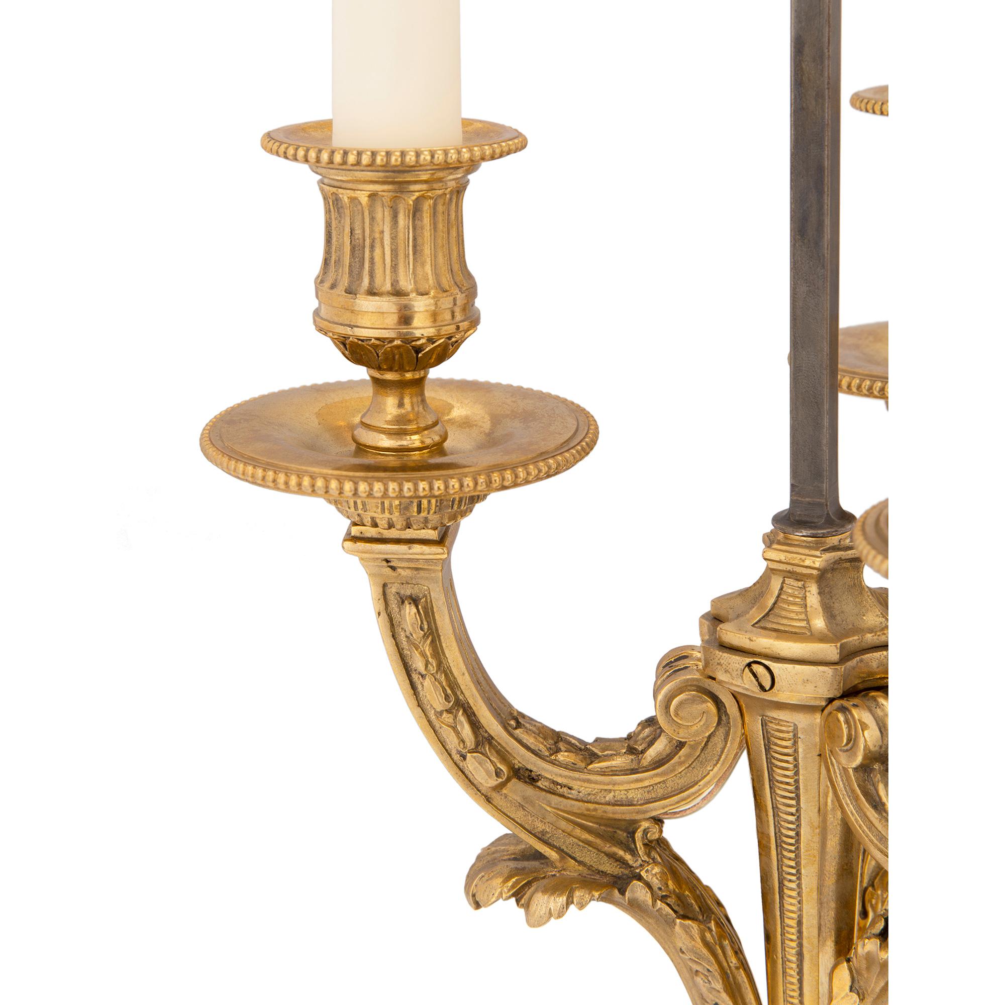 Pair of French Mid-19th Century Louis XVI Style Ormolu Bouilotte Lamps For Sale 2
