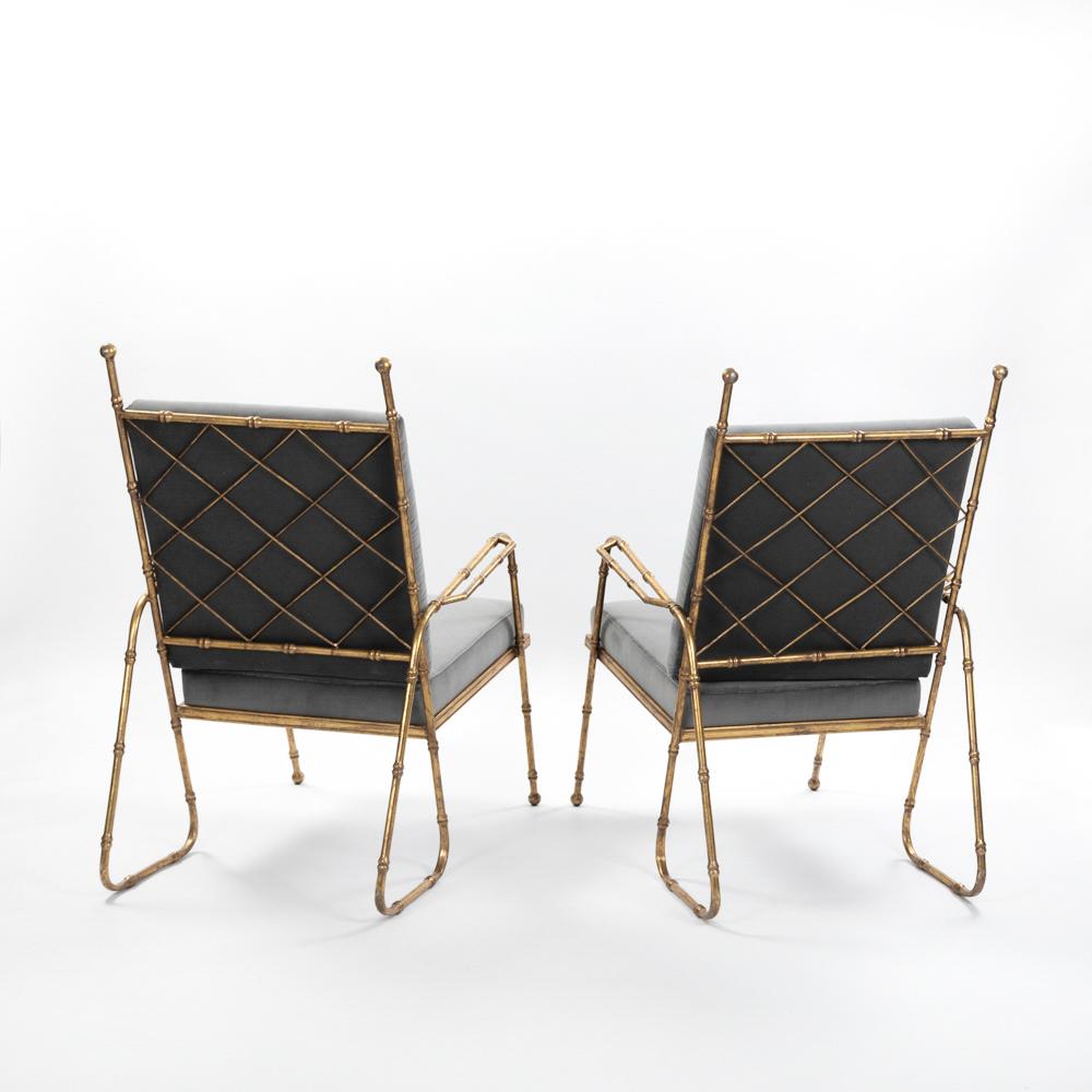 Pair of French Mid-Centruy Gilt Iron Faux Bamboo Armchairs Grey Velvet 1980s In Good Condition For Sale In Salzburg, AT