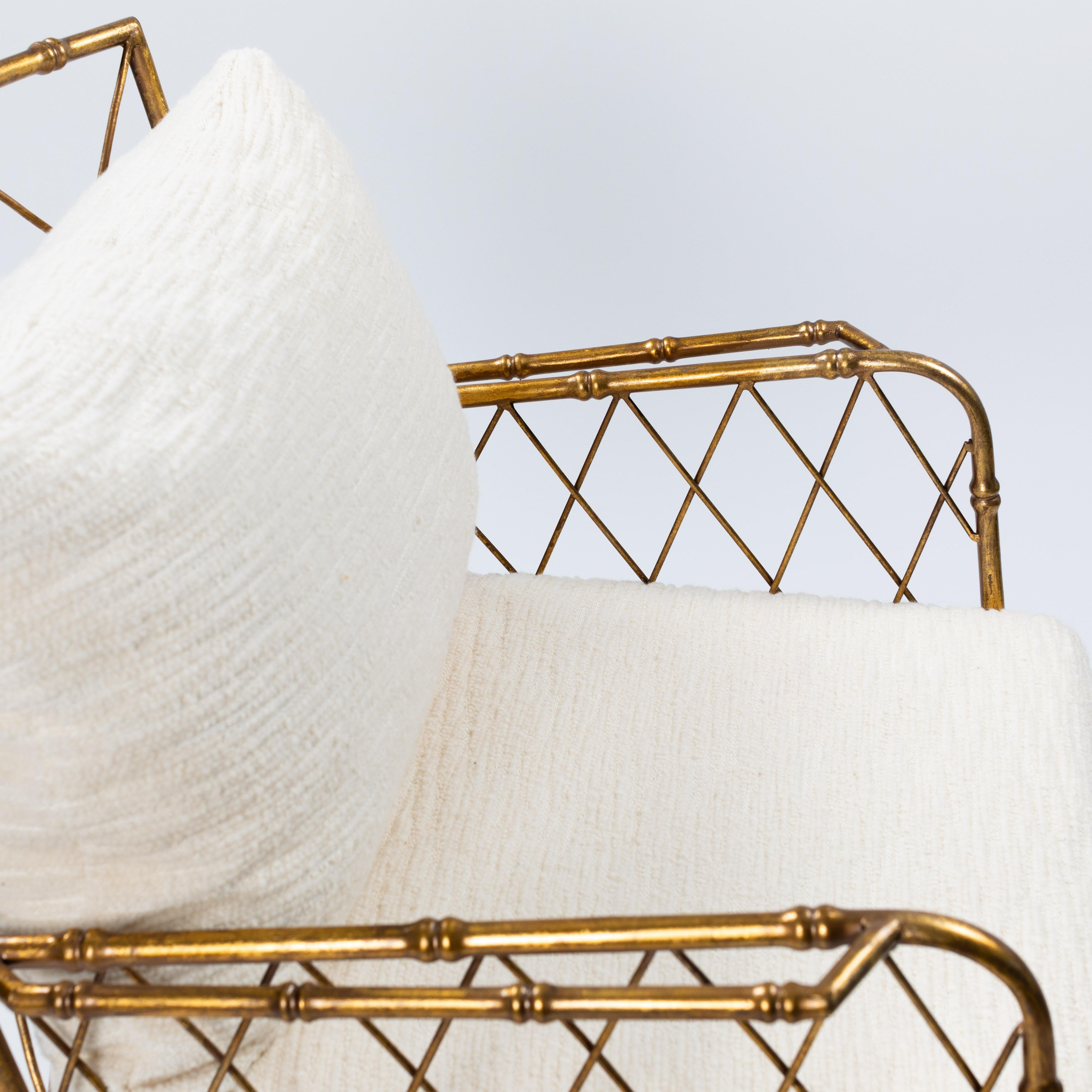 Pair of French Mid-Centruy Gilt Iron Faux Bamboo Armchairs Offwhite Linen, 1980s For Sale 1