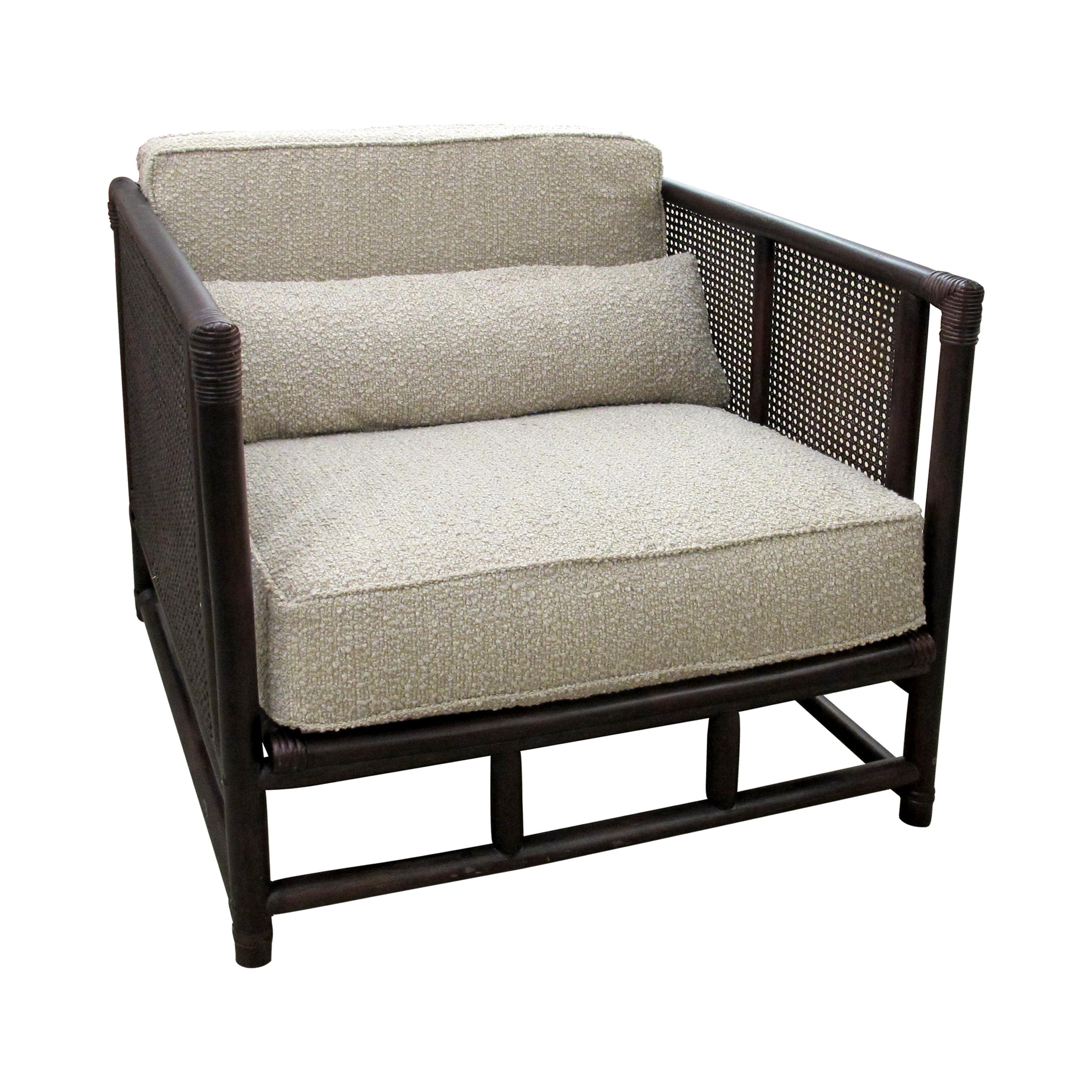 Pair of French Mid-Century Bamboo and Rattan Armchairs with Boucle Upholstery For Sale 4