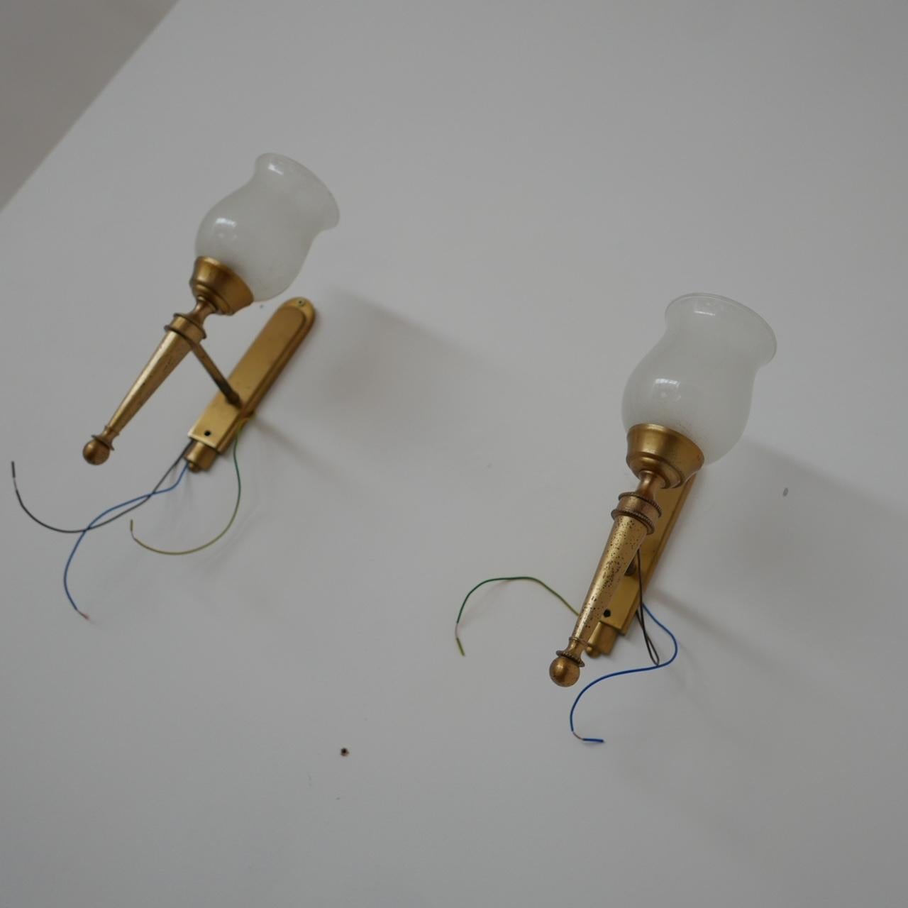 Pair of French Midcentury Brass and Glass Wall Lights For Sale 4