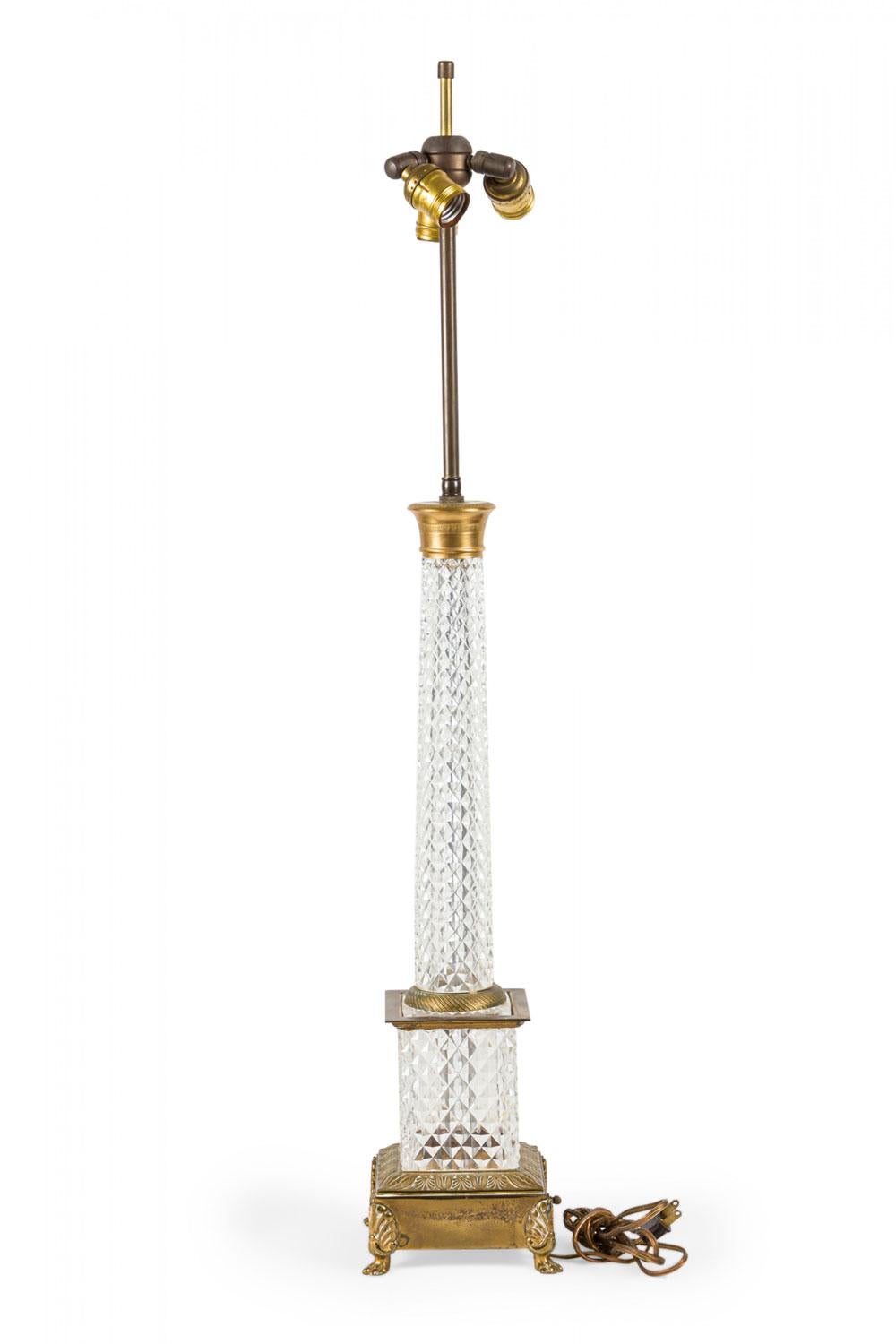 Paar französische Säulen-Tischlampen mit Diamantschliff aus der Mitte des Jahrhunderts (Charles X.) im Angebot