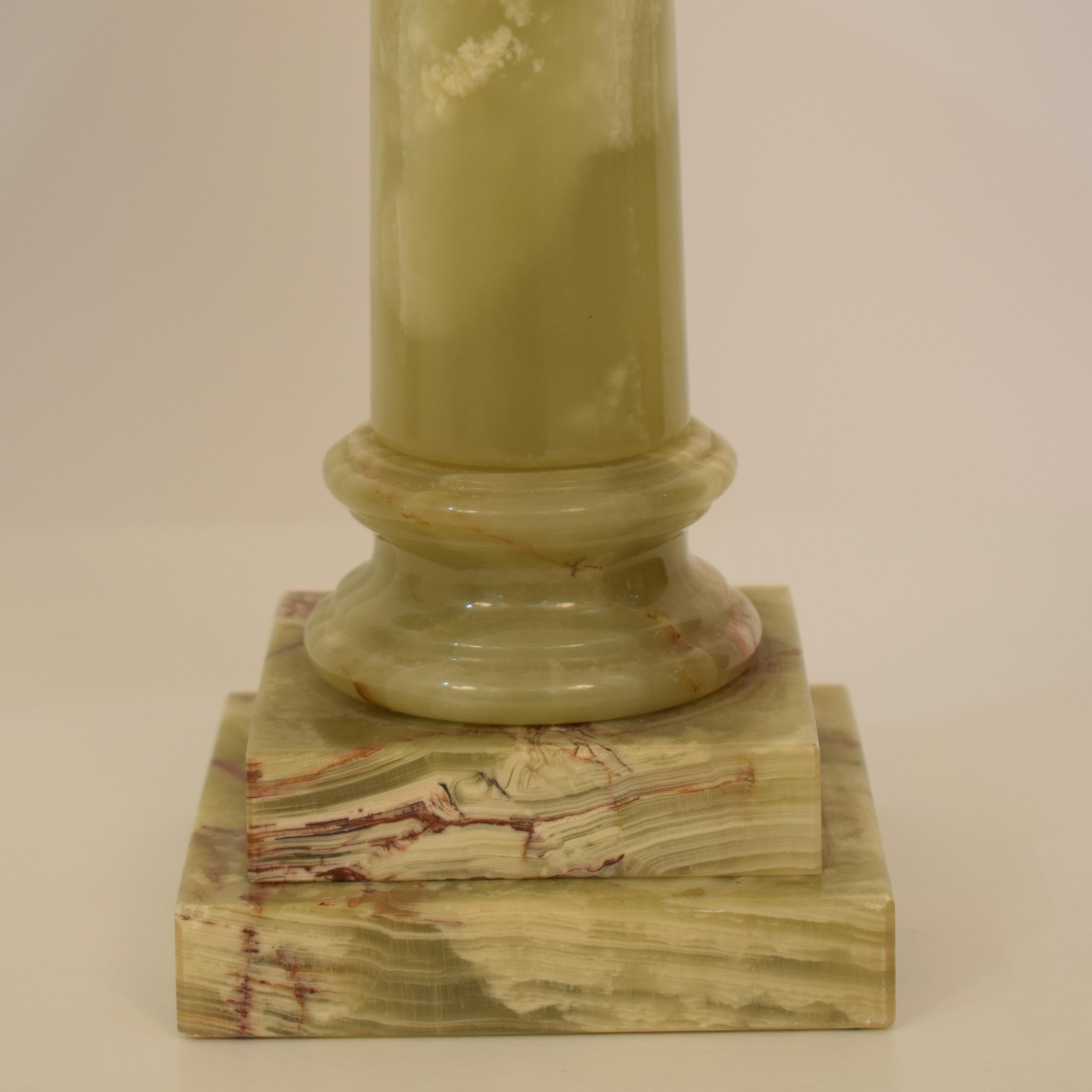 Pair of French Midcentury Green Alabaster Table Lamps, circa 1970 (Französisch)