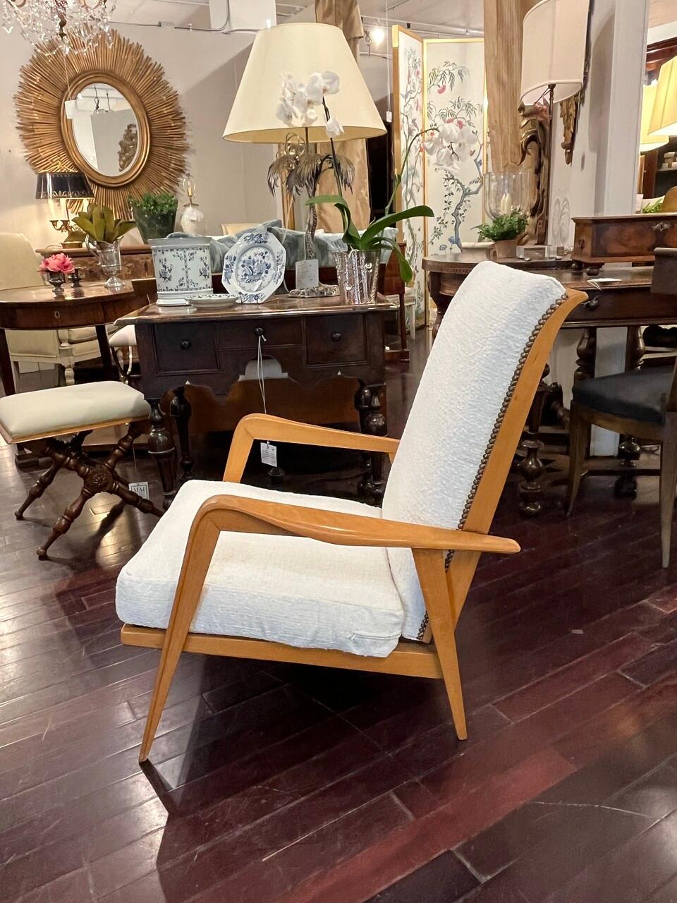 Mid-Century Modern Paire de chaises longues françaises du milieu du siècle dernier en vente