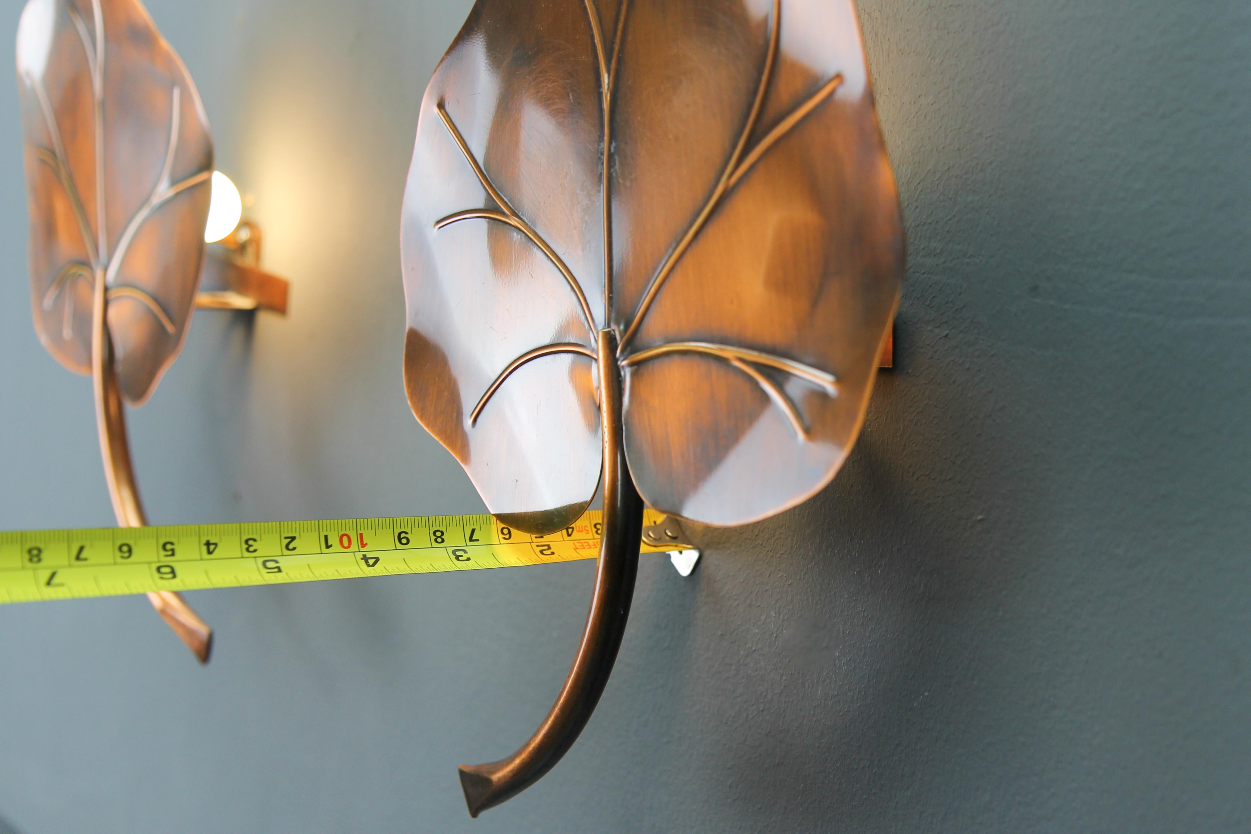 Pair of French Mid-Century Modern Brass Water Lily Leaf-Shaped Sconces For Sale 11