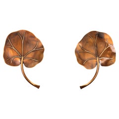 Vintage Pair of French Mid-Century Modern Brass Water Lily Leaf-Shaped Sconces