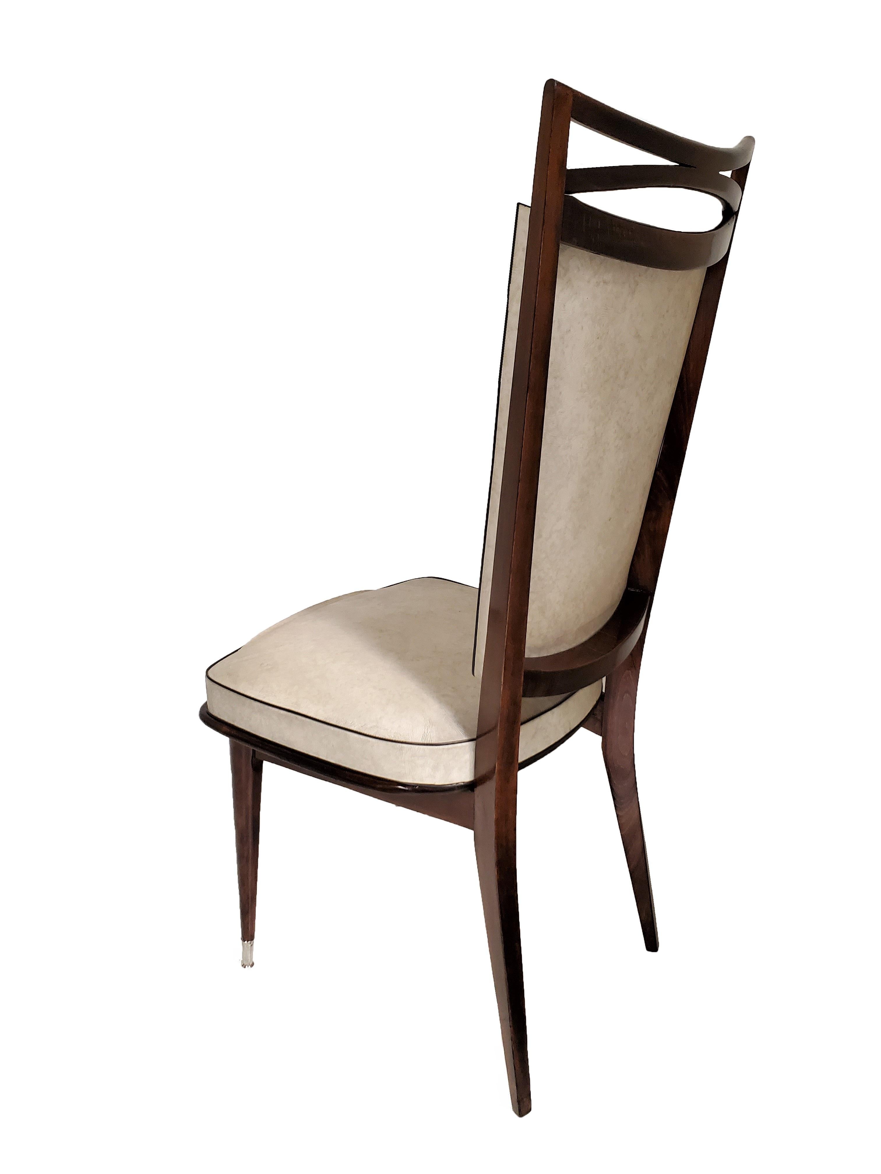Naugahyde Paire de chaises de salle à manger/d'appoint françaises modernes du milieu du siècle dernier en tissu d'ameublement en vente