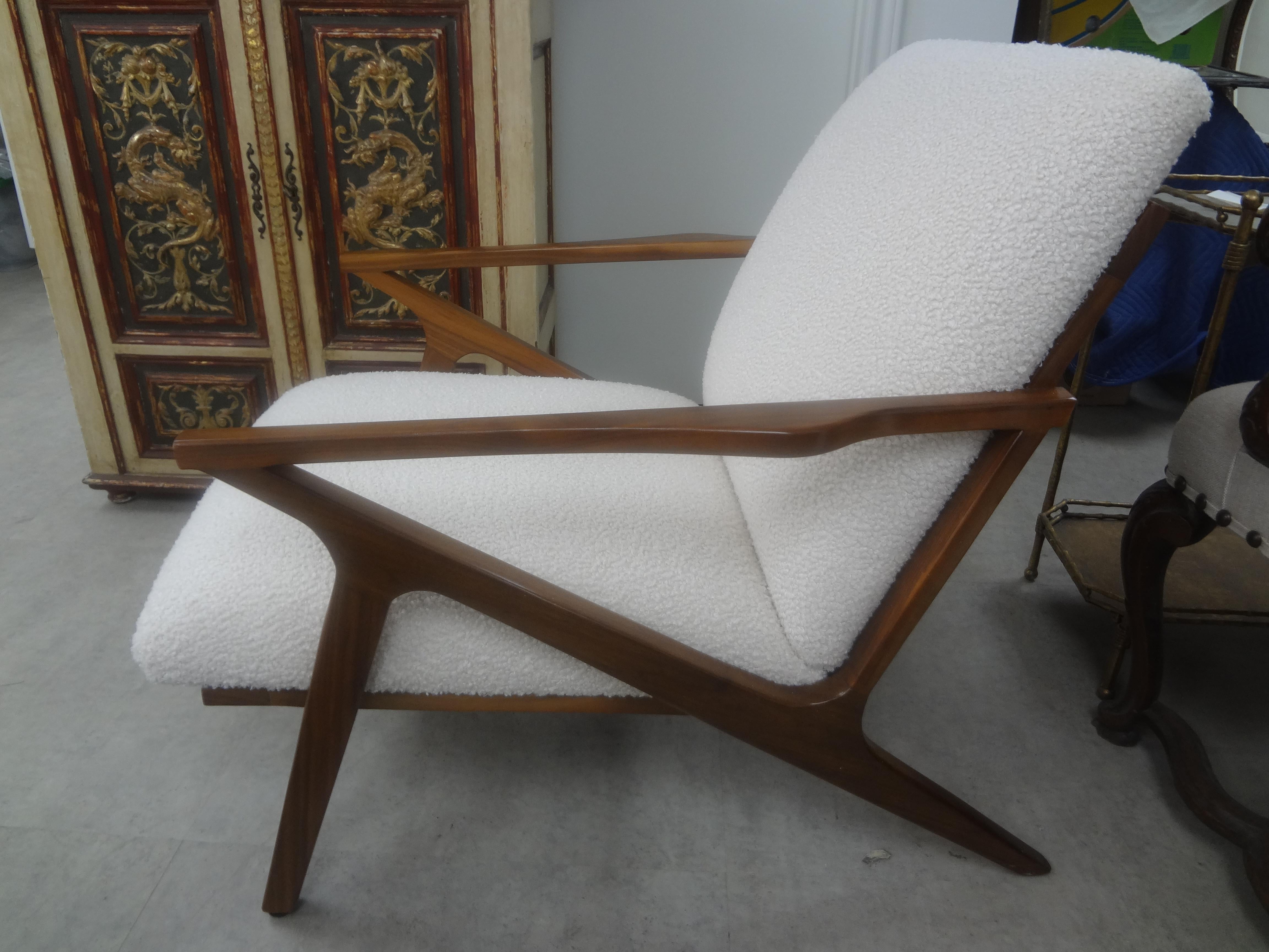 Pair of French Mid-Century Modern Jeanneret Style Lounge Chairs For Sale 1