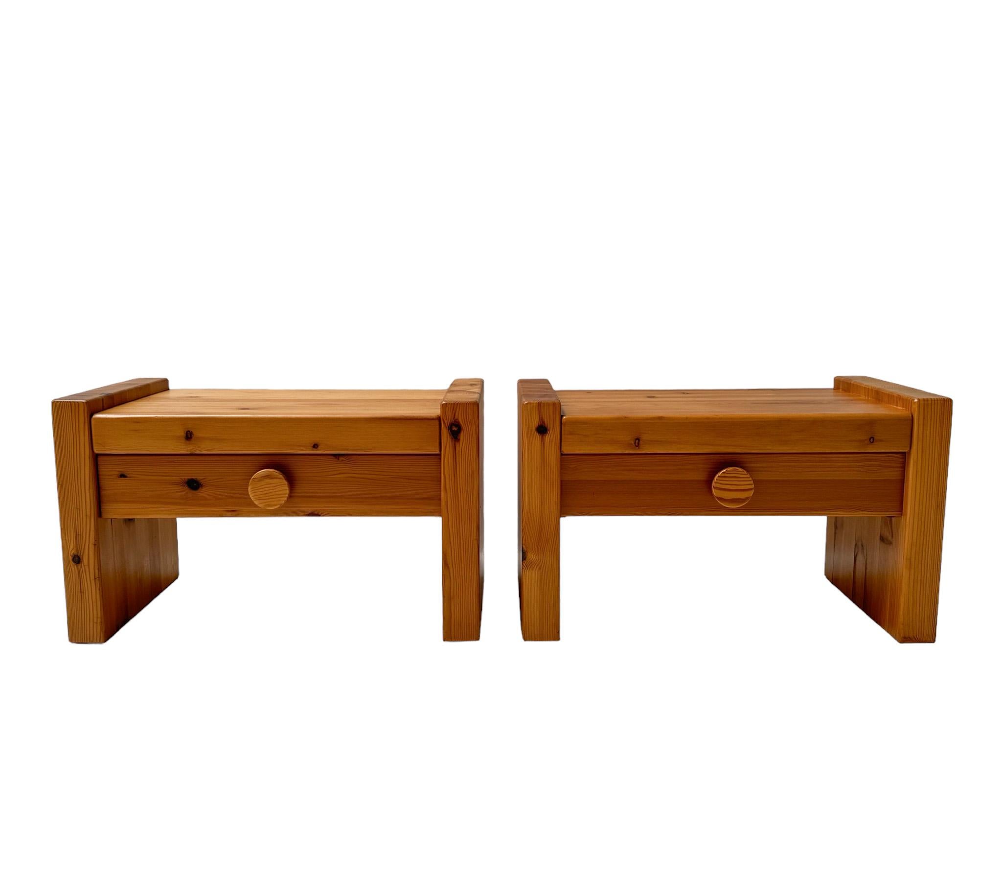Late 20th Century Pair of French Mid-Century Modern Nightstands or Bedside Tables, 1970s