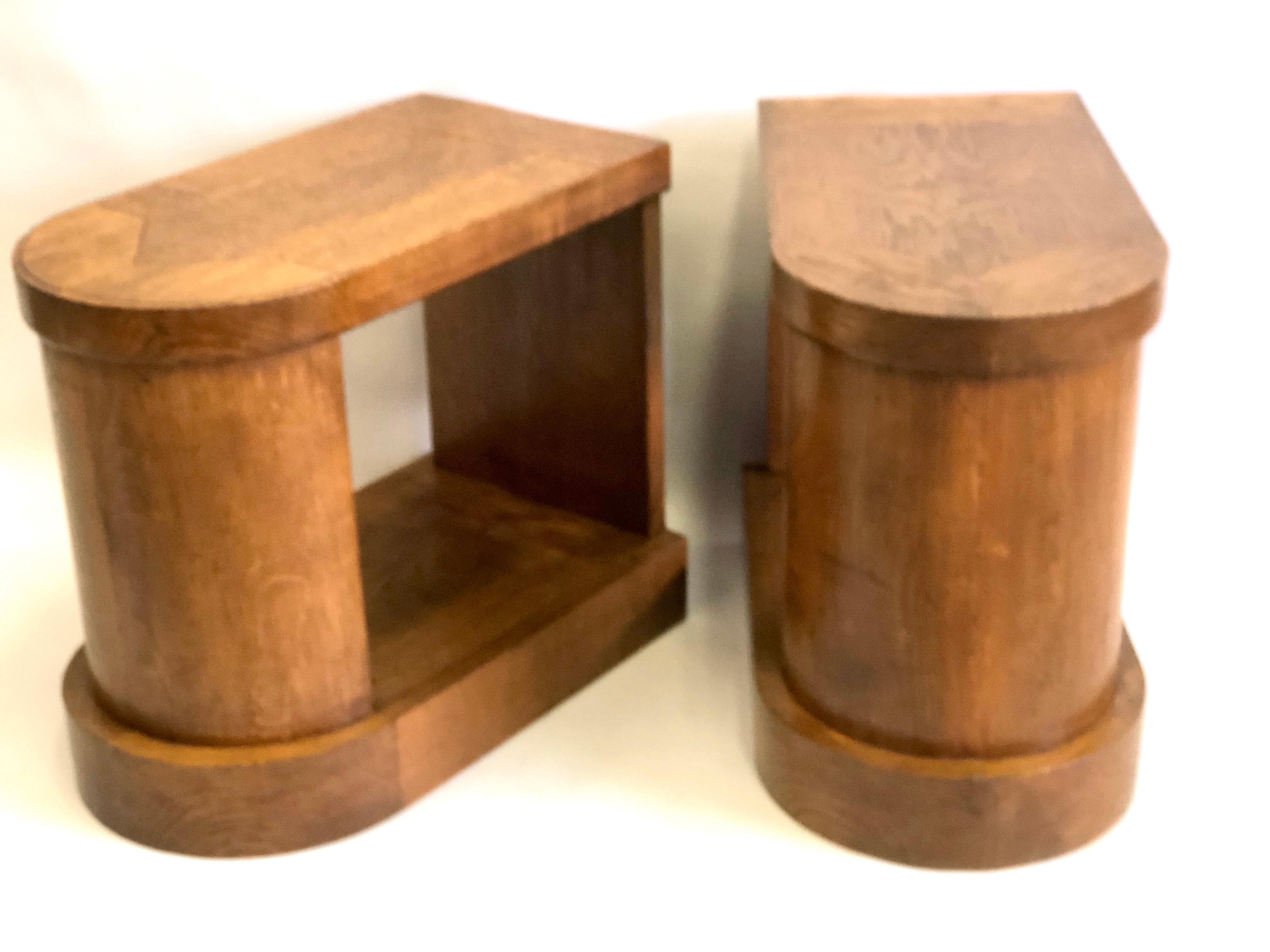 20th Century Pair of French Mid-Century Modern Oak End Tables or Nightstands, Pierre Legrain
