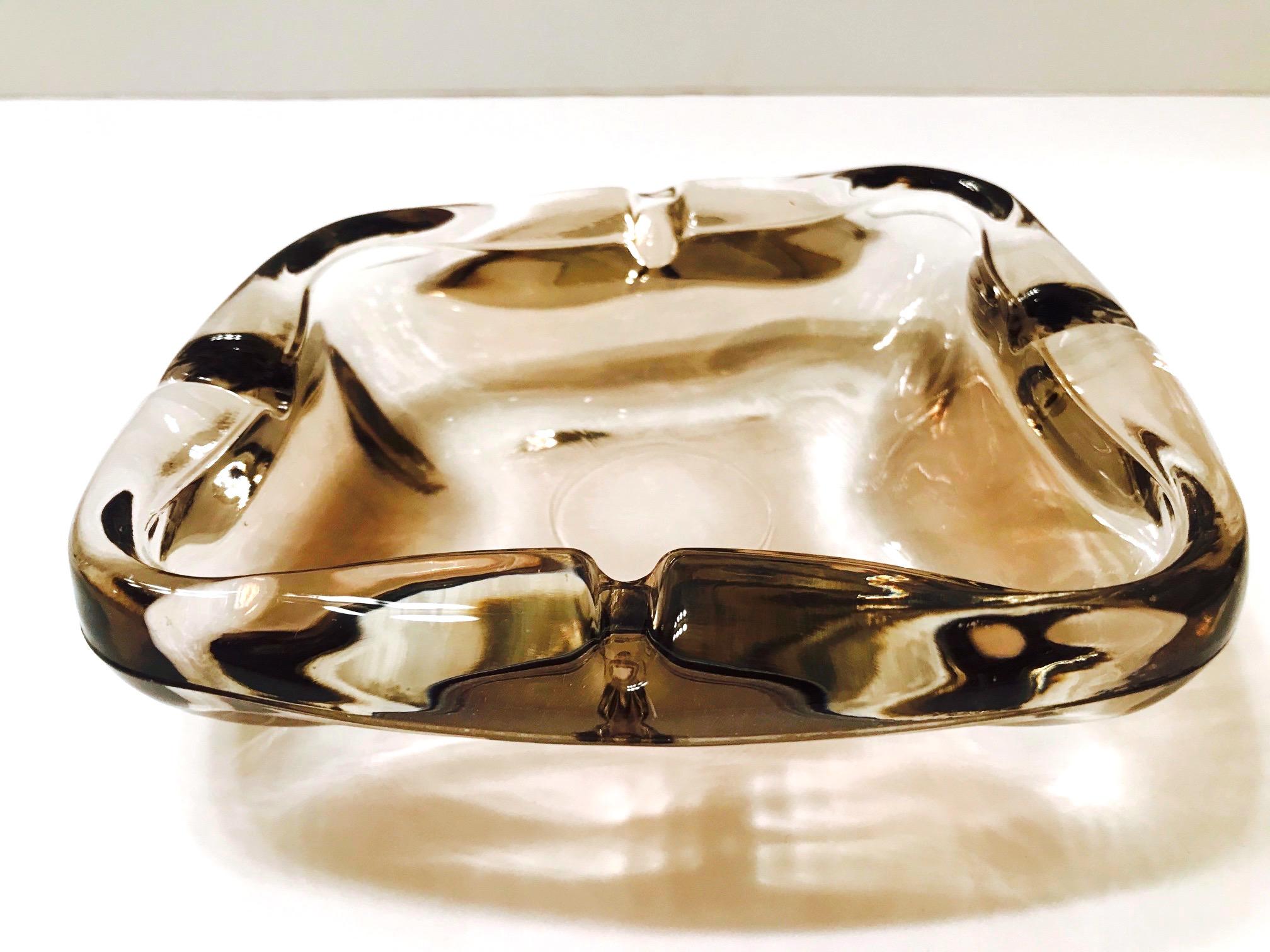 Mid-20th Century Pair of French Mid-Century Modern Smoked Glass Ashtrays, 1960s