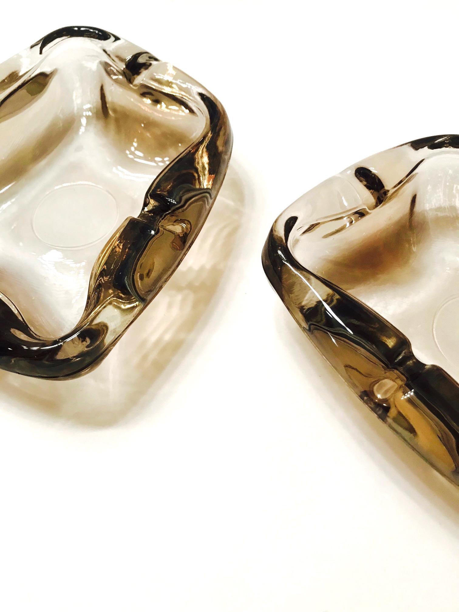 Art Glass Pair of French Mid-Century Modern Smoked Glass Ashtrays, 1960s