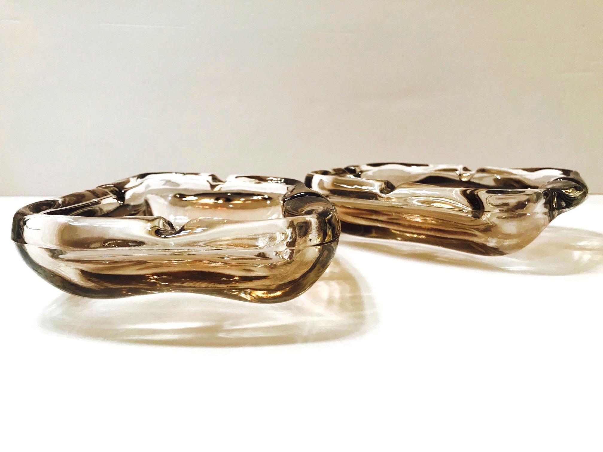 Pair of French Mid-Century Modern Smoked Iridescent Glass Ashtrays, 1960s 5
