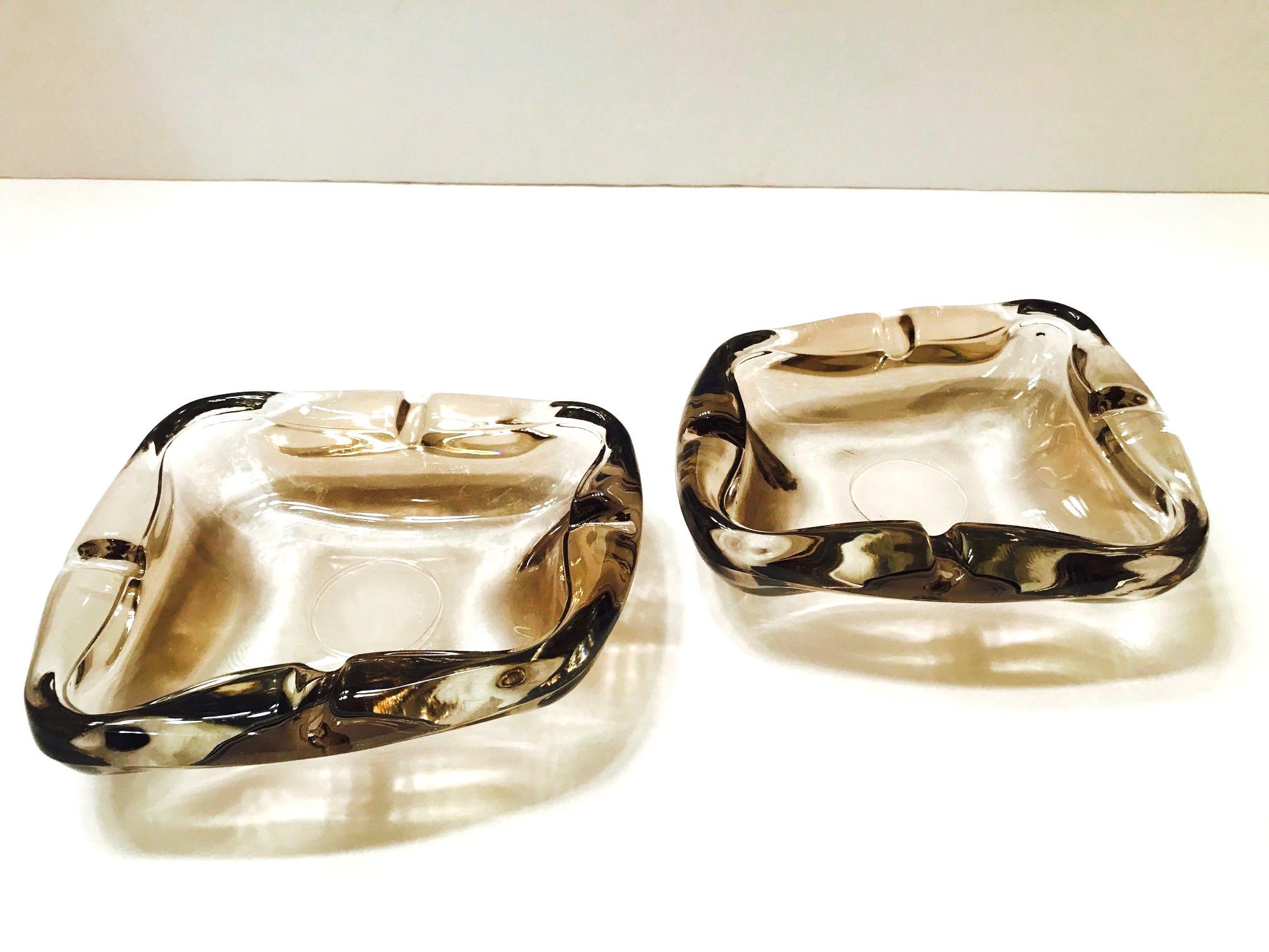 Pair of French Mid-Century Modern Smoked Iridescent Glass Ashtrays, 1960s 6
