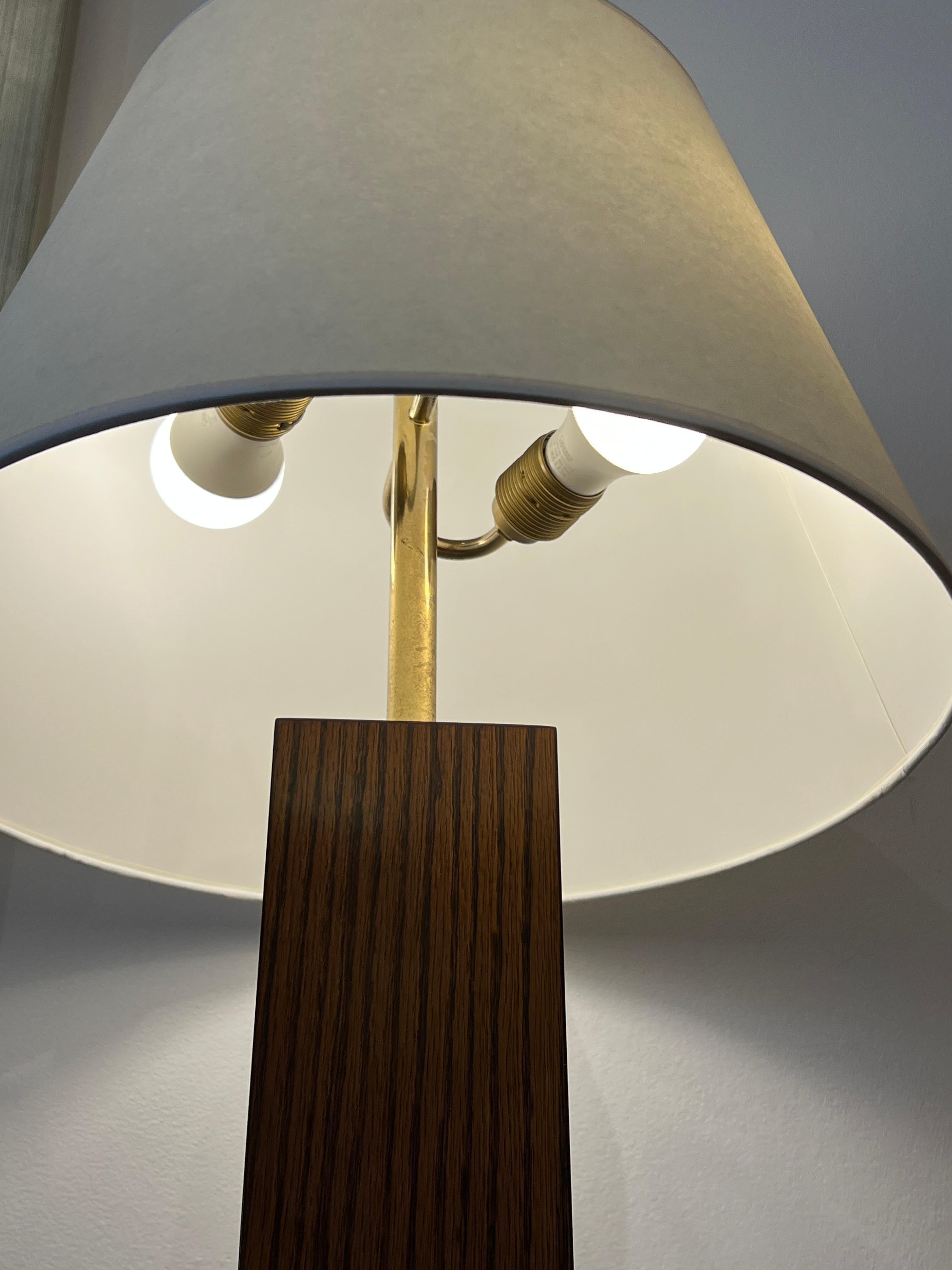 Pair of  French Mid-Century Oak Table Lamps In Good Condition For Sale In Miami, FL