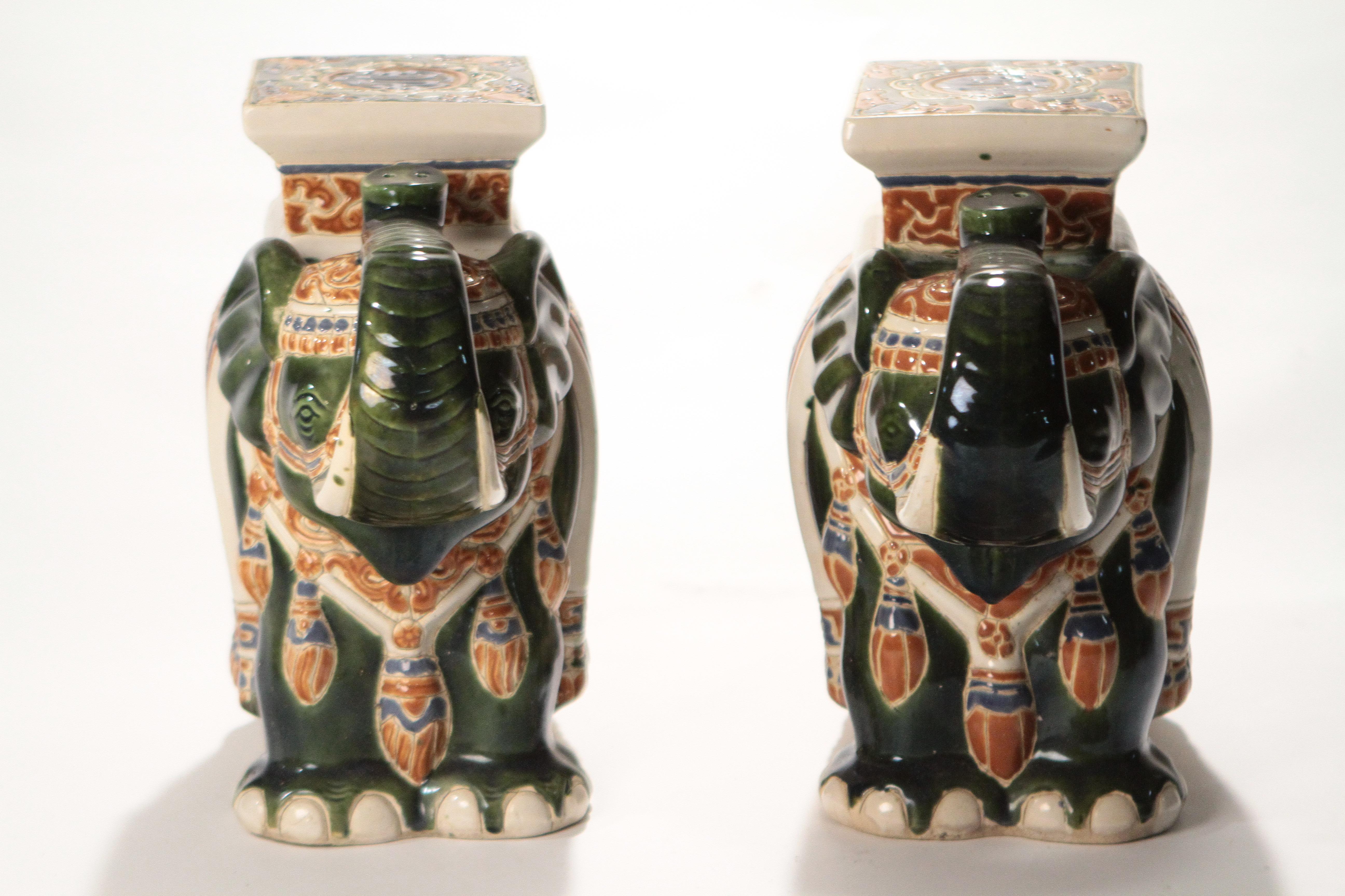 Vietnamese Pair of French Midcentury Porcelain Elephant Decoration, 1970s