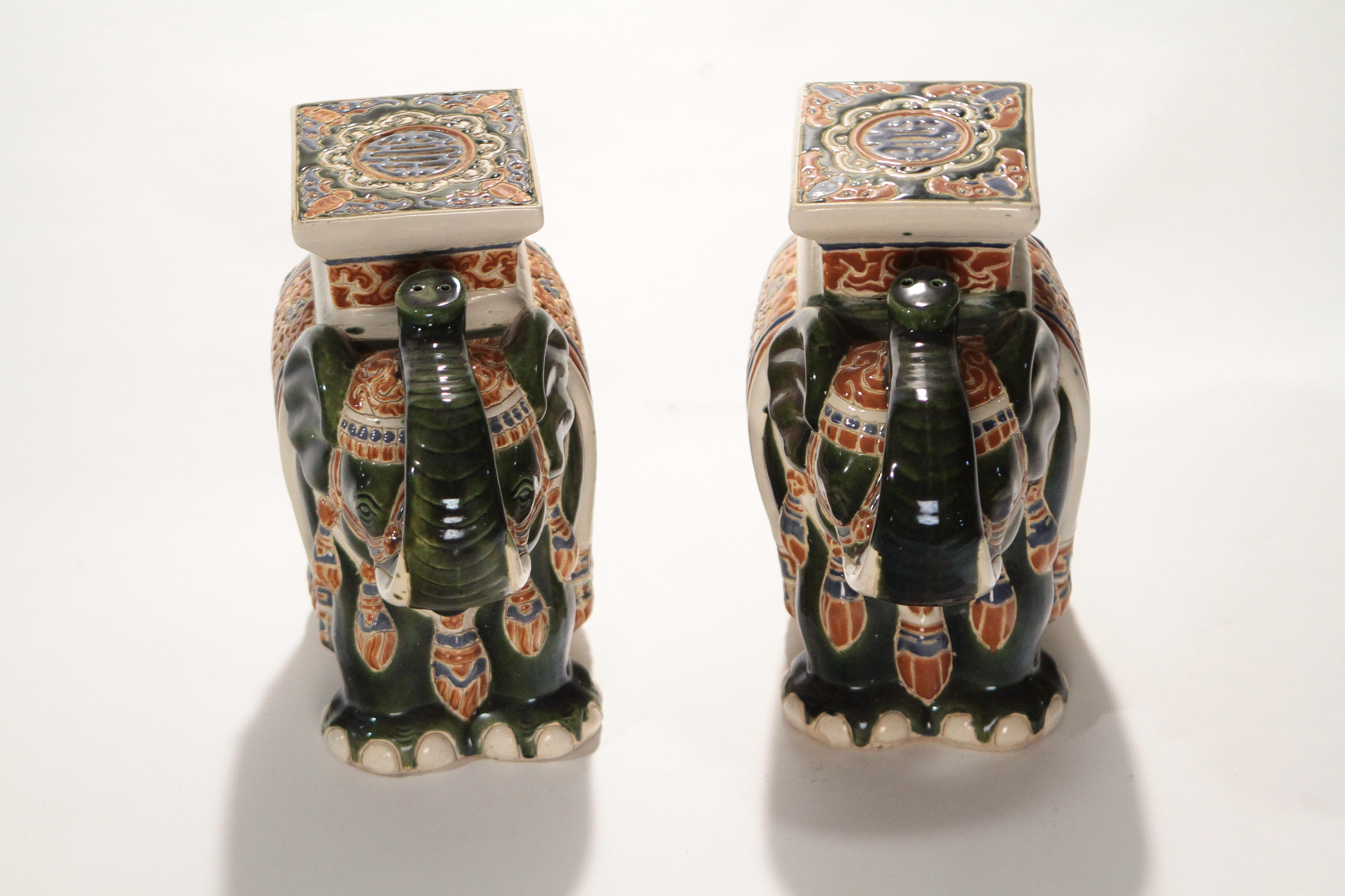 Pair of French Midcentury Porcelain Elephant Decoration, 1970s In Good Condition In Paris, IDF