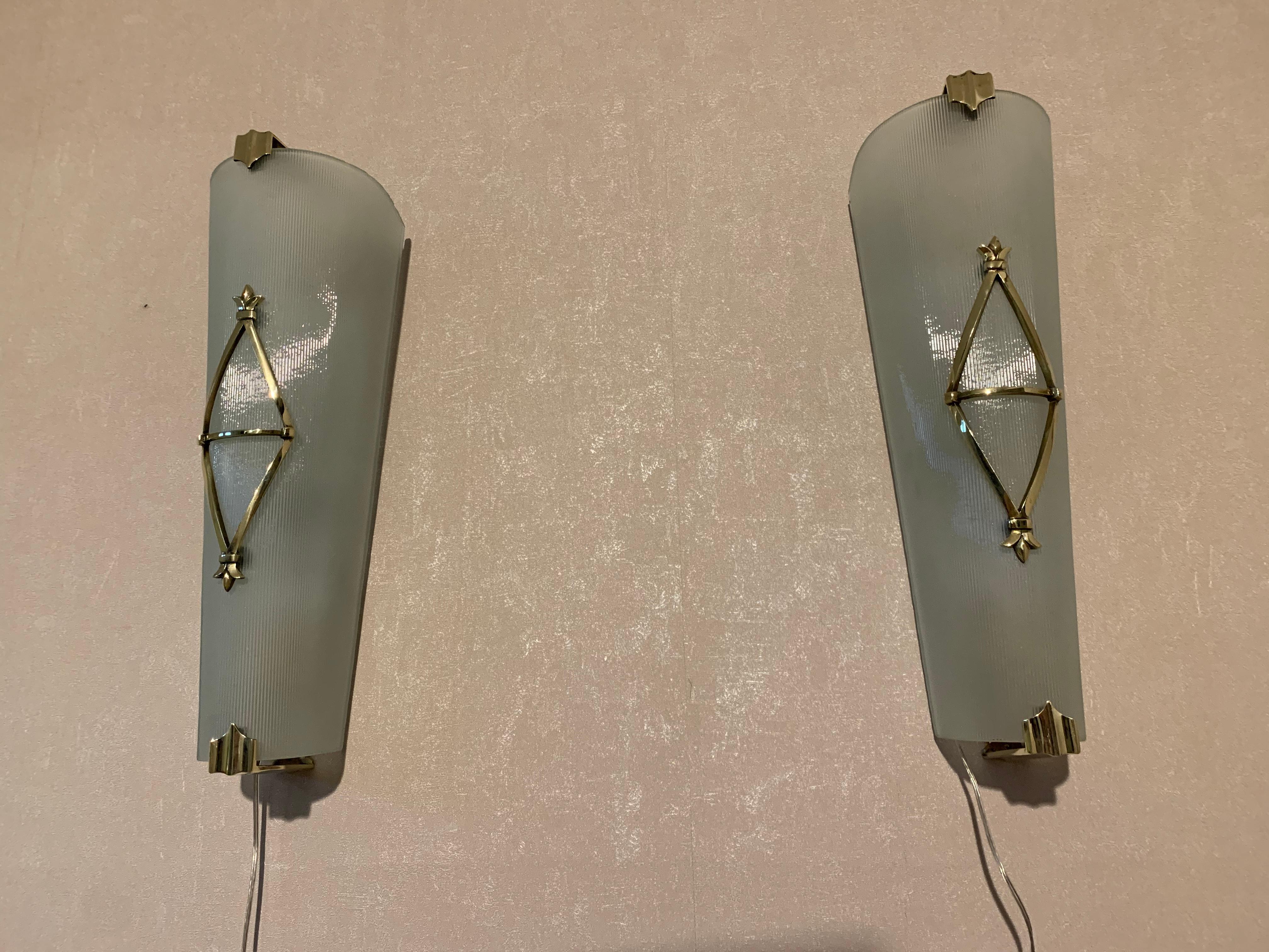 Pair of French Mid Century Sconces by Petitot, Vintage Wall Lights For Sale 8