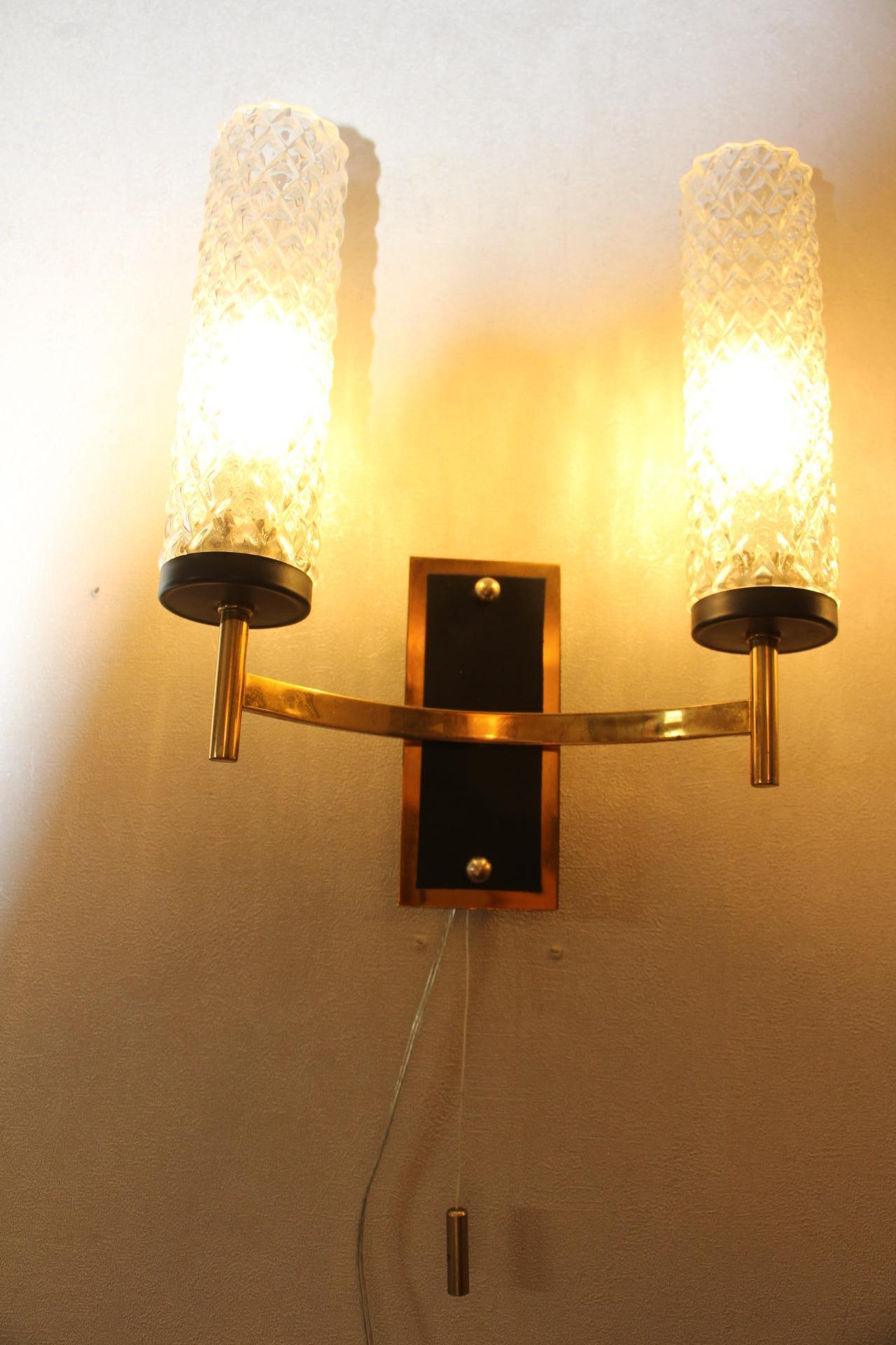 Pair of French Midcentury Sconces, Maison Arlus, Lunel Wall Lights In Good Condition For Sale In Saint-Ouen, FR