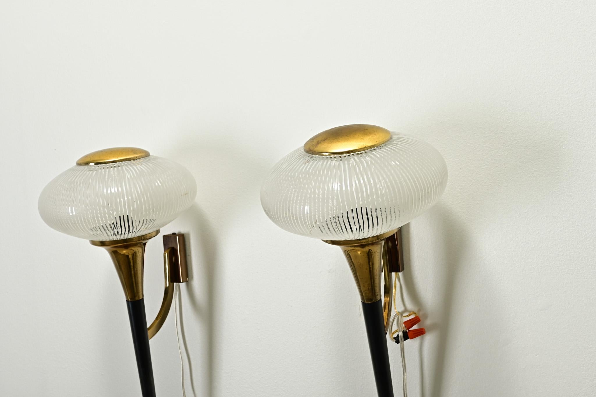 Pair of French Mid-Century Sconces & Table Lamp For Sale 4