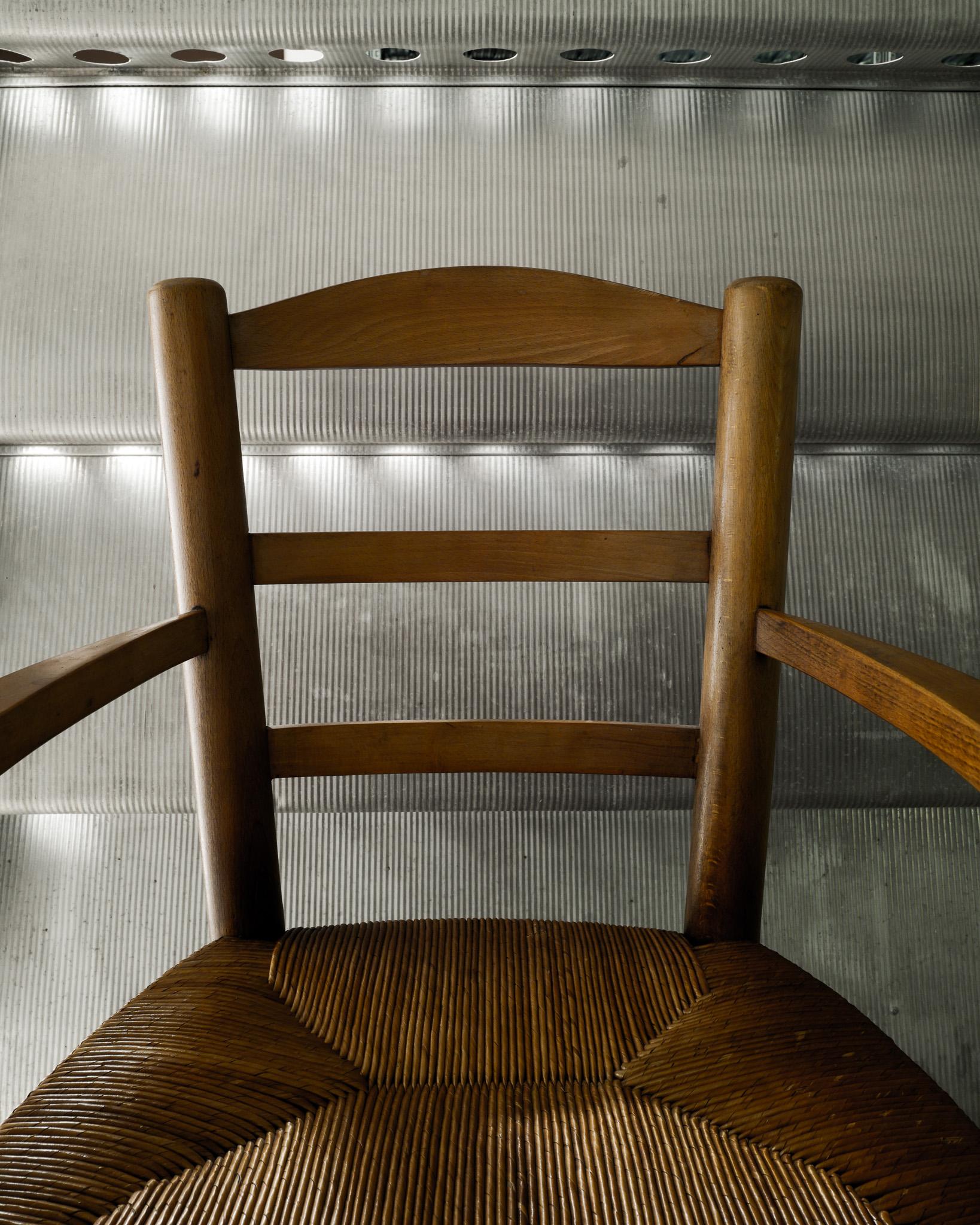 Milieu du XXe siècle Paire de fauteuils en bois du milieu du siècle dans le style de Charlotte Perriand 1950s en vente
