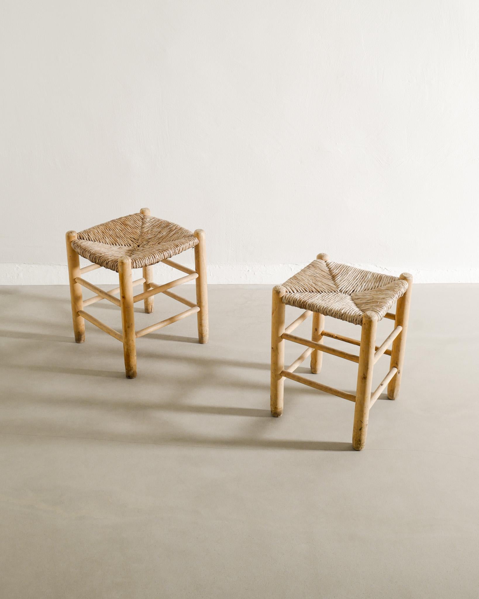 Mid-Century Modern Pair of French Mid Century Wooden Straw Rush Stools in style of Perriand, 1960s For Sale