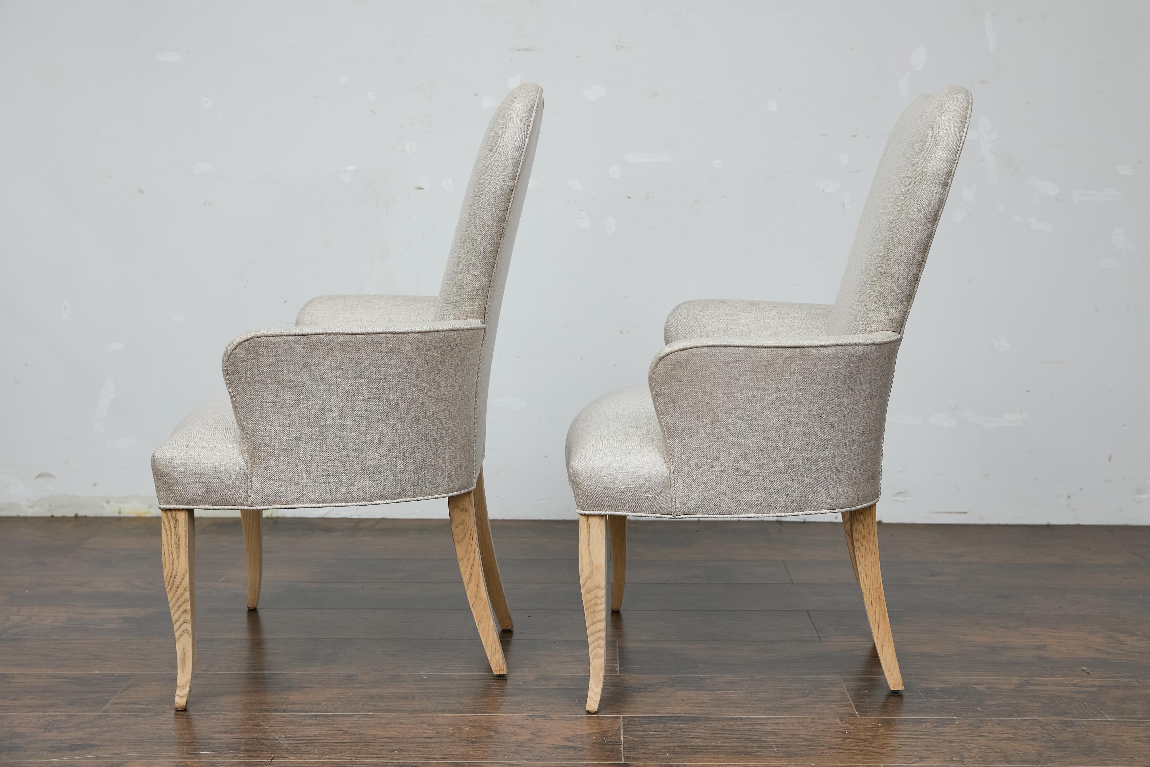 Pair of French Midcentury Armchairs with Linen Upholstery, Curved Tapered Legs For Sale 1