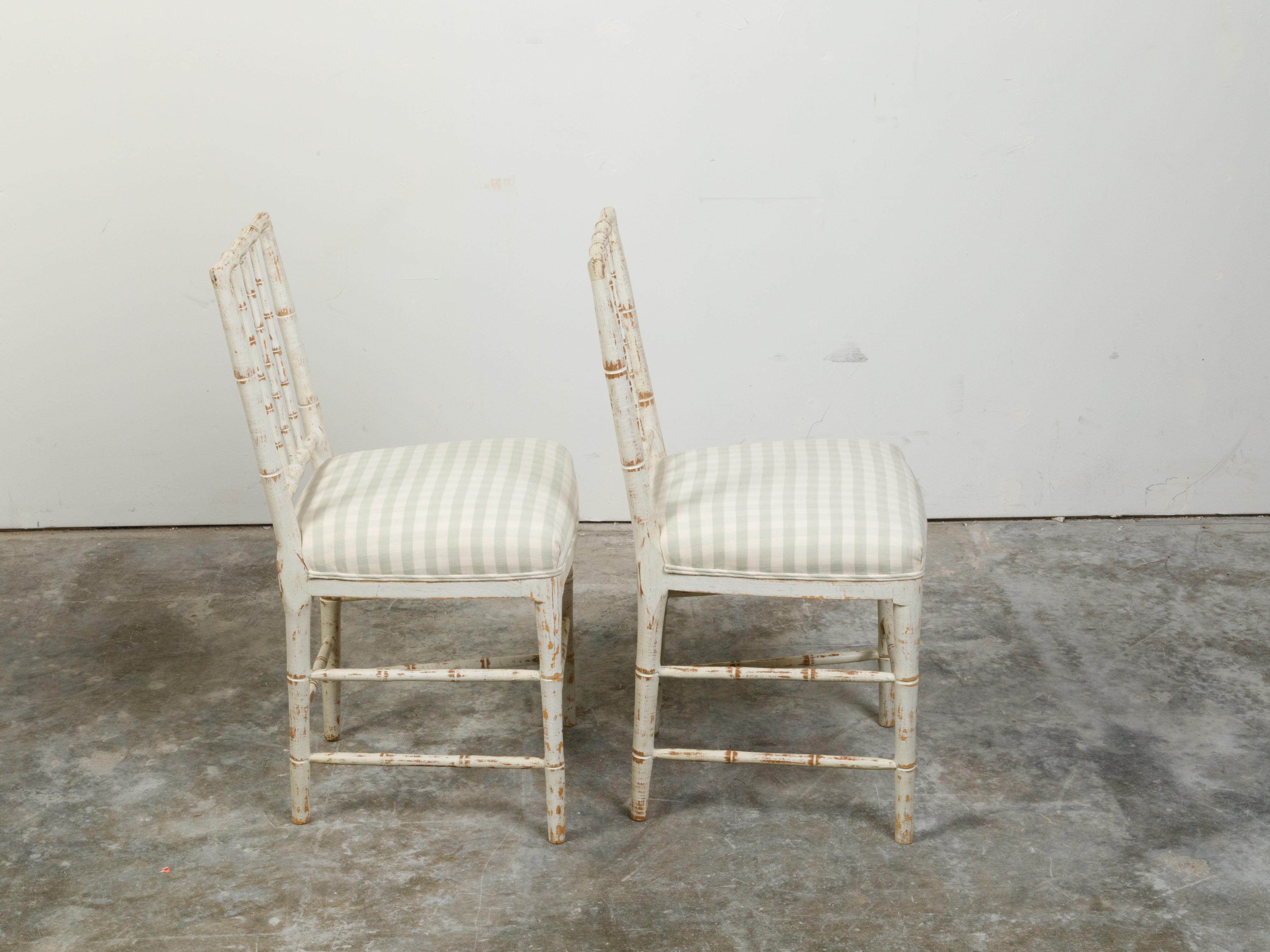 20th Century Pair of French Midcentury Faux Bamboo Side Chairs with Distressed Patina For Sale