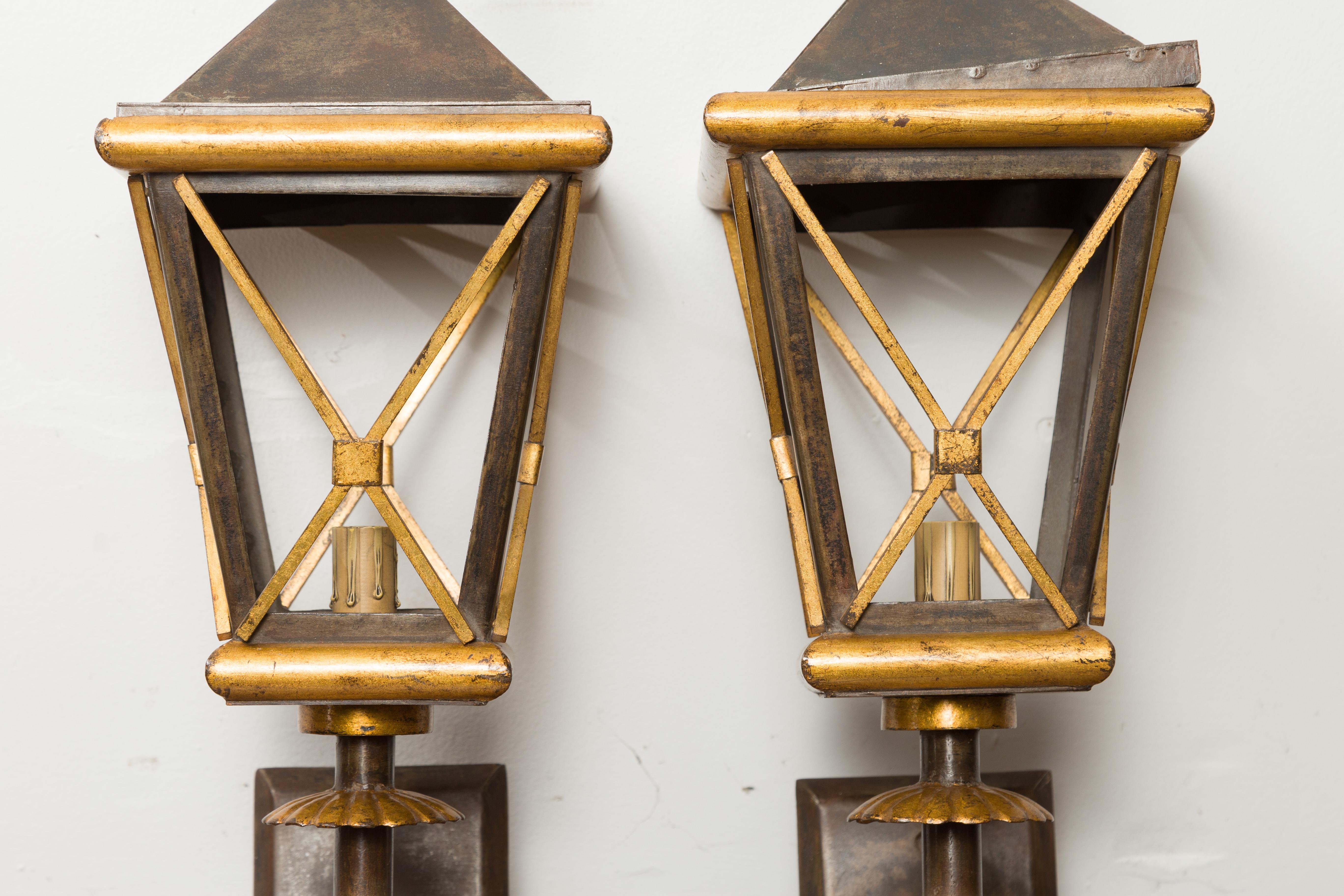 Pair of French Midcentury Gilt Iron Wall Mounted Lanterns with Single Lights For Sale 1