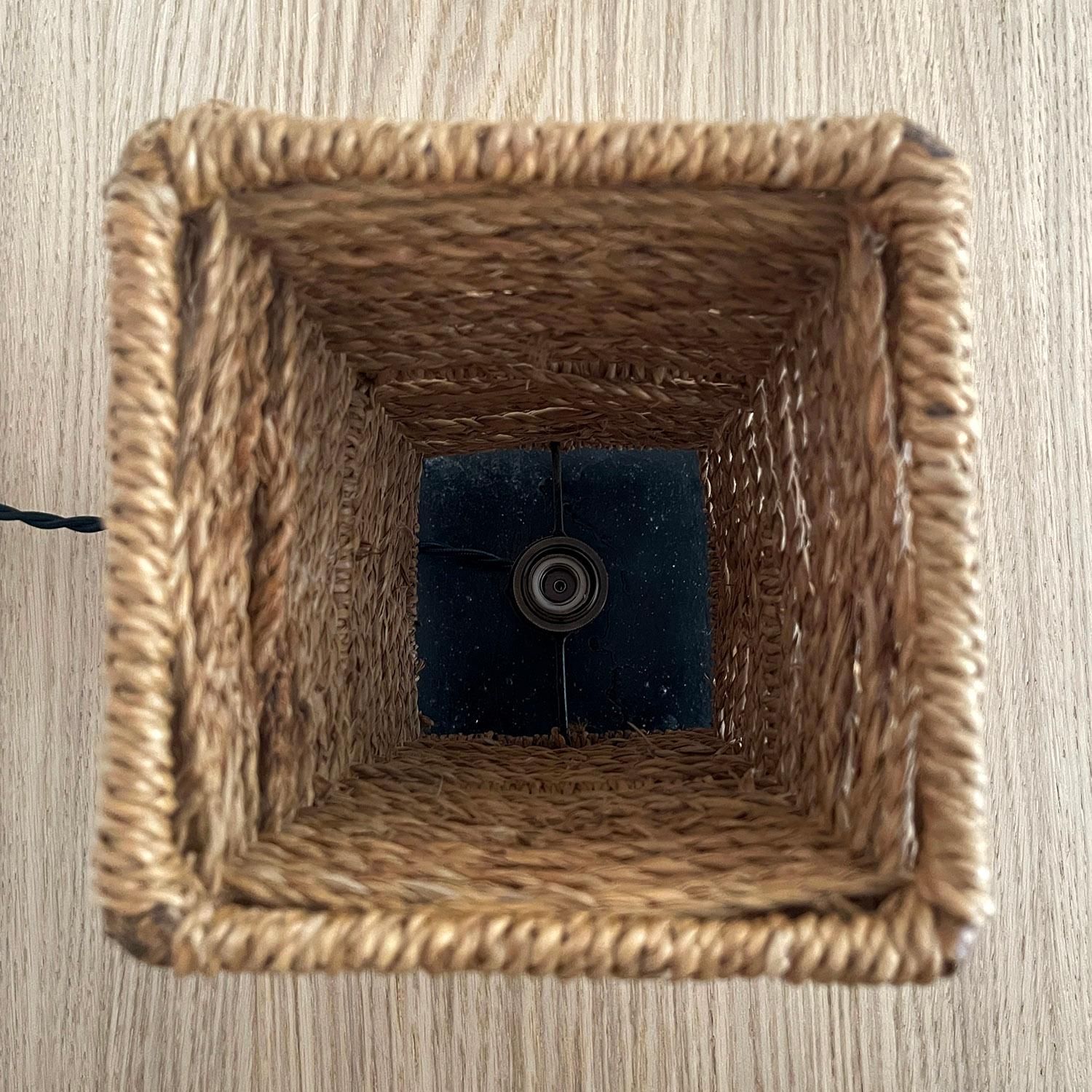 Paire de lampes de table en corde de jute et en fer du milieu du siècle dernier (compatible avec le Rewire) en vente 11