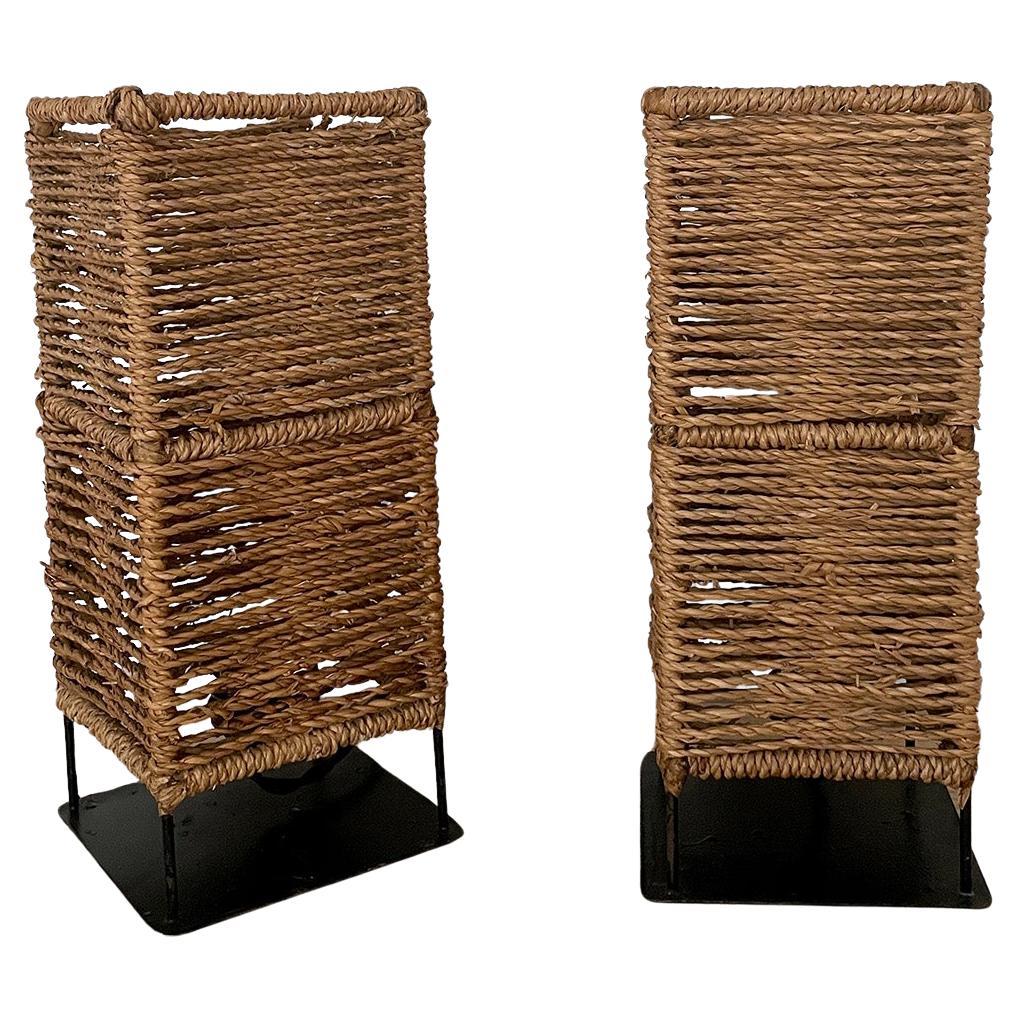 Paire de lampes de table en corde de jute et en fer du milieu du siècle dernier (compatible avec le Rewire)