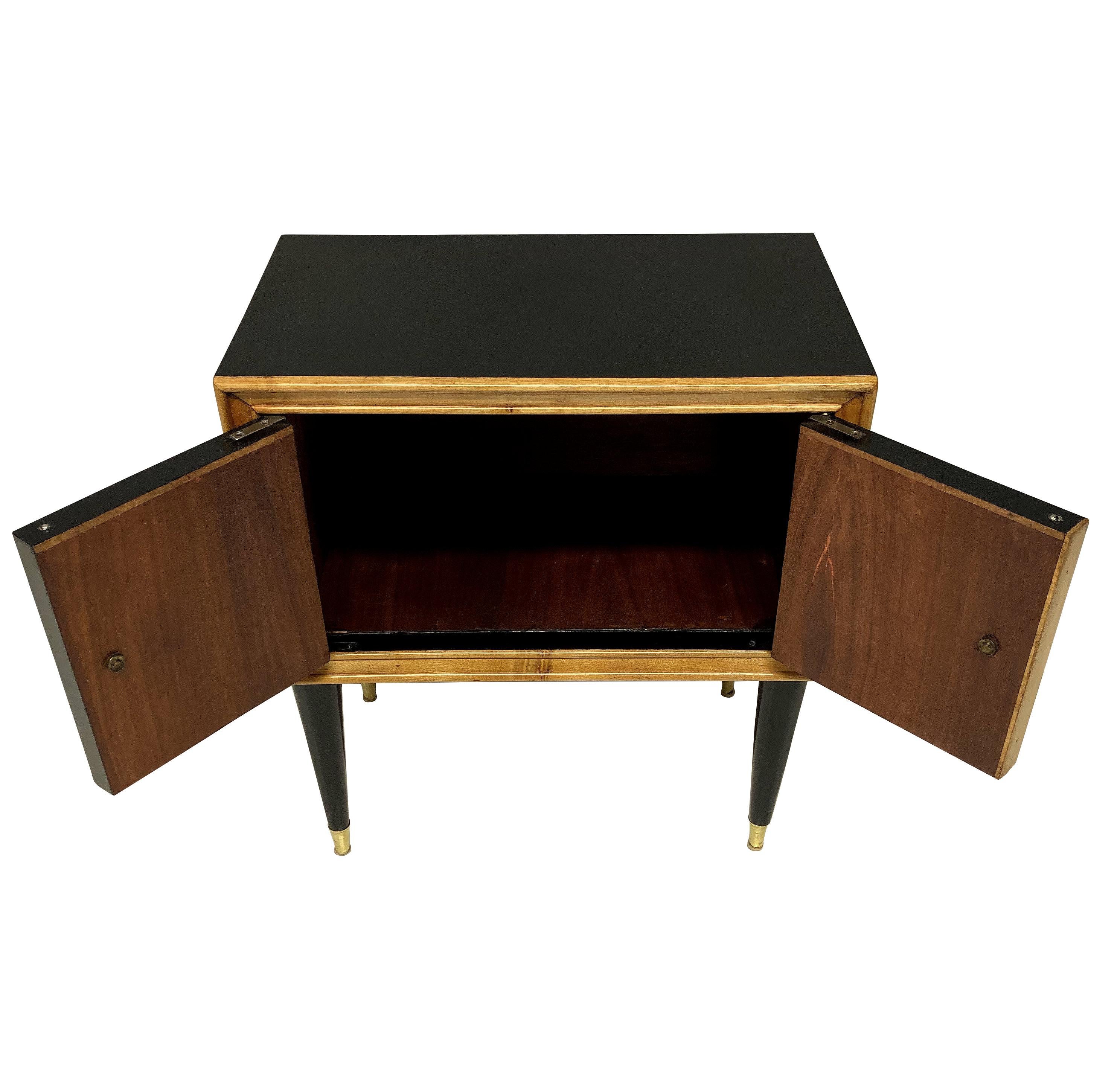 Mid-20th Century Pair of French Midcentury Nightstands
